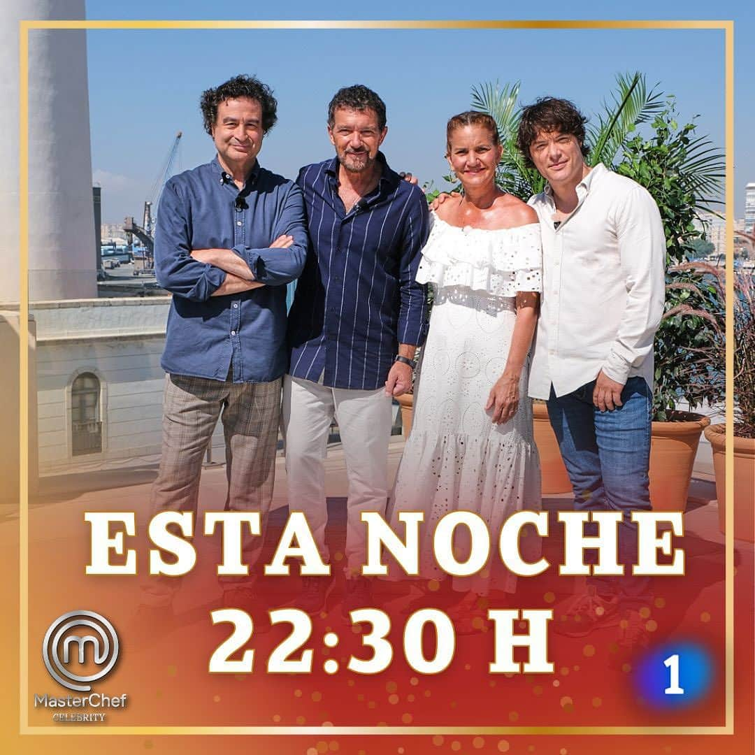 アントニオ・バンデラスのインスタグラム：「Esta noche tenemos una cita en  MasterChef Celebrity con un aroma muy malagueño.  Hoy jueves a las 22:30H en @la1_tve_  ¡Te esperamos!  #MCCelebrity #Masterchef @masterchef_es @lapergoladelmediterraneo #Malaga @rtve」