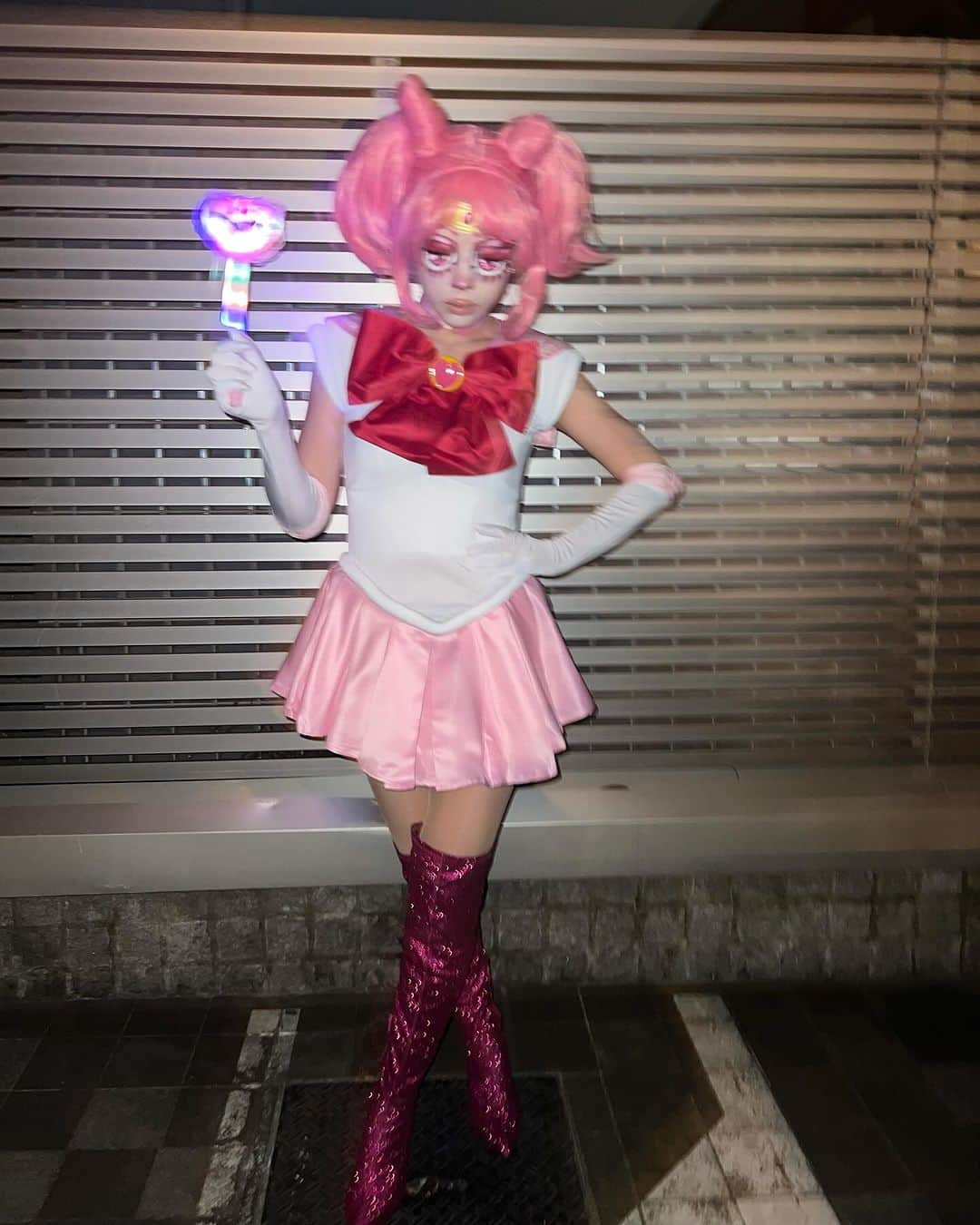 仲里依紗さんのインスタグラム写真 - (仲里依紗Instagram)「HalloweenNight2023🎀🪄🌙🎃👻  今年はちびうさになったよ🩷  たくさんアップしたい写真ありすぎて とりあえずこれから🩷w  #halloween  #セーラームーン」11月2日 19時01分 - riisa1018naka