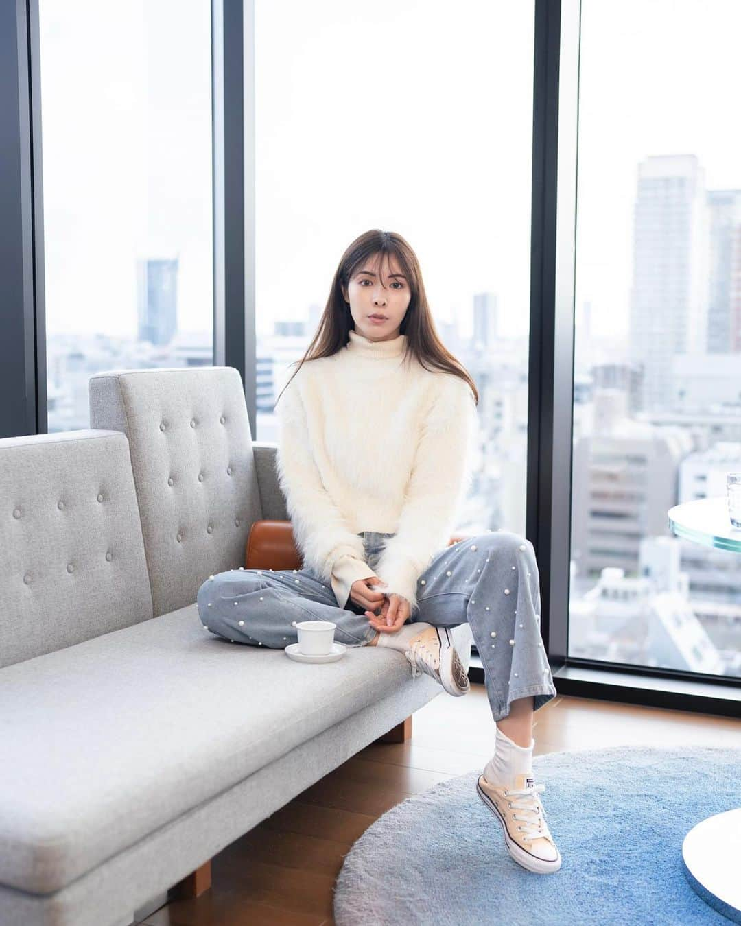 Yuika Matsuさんのインスタグラム写真 - (Yuika MatsuInstagram)「shooting! 　 @lefua.closet のモデルをさせて頂いた このコーデのニットが めっちゃHIT しているみたいです💛 　 着てみて凄くよかったので、 完売前にぜひチェックしてね☑️ 　 　 　thank you♡ 📍 レフアクローゼット @lefua.closet  photographer @shiba_photo  by @by_____.you._____  model @yuika00802  　 　 　 #LEFUAcloset #LEFUA #レフアクローゼット  #レフジョ#大人スタイル #大人カジュアル #大人カジュアルコーデ#骨格ウェーブ #アパレルモデル #アパレル撮影#関西モデル」11月2日 19時02分 - yuika00802