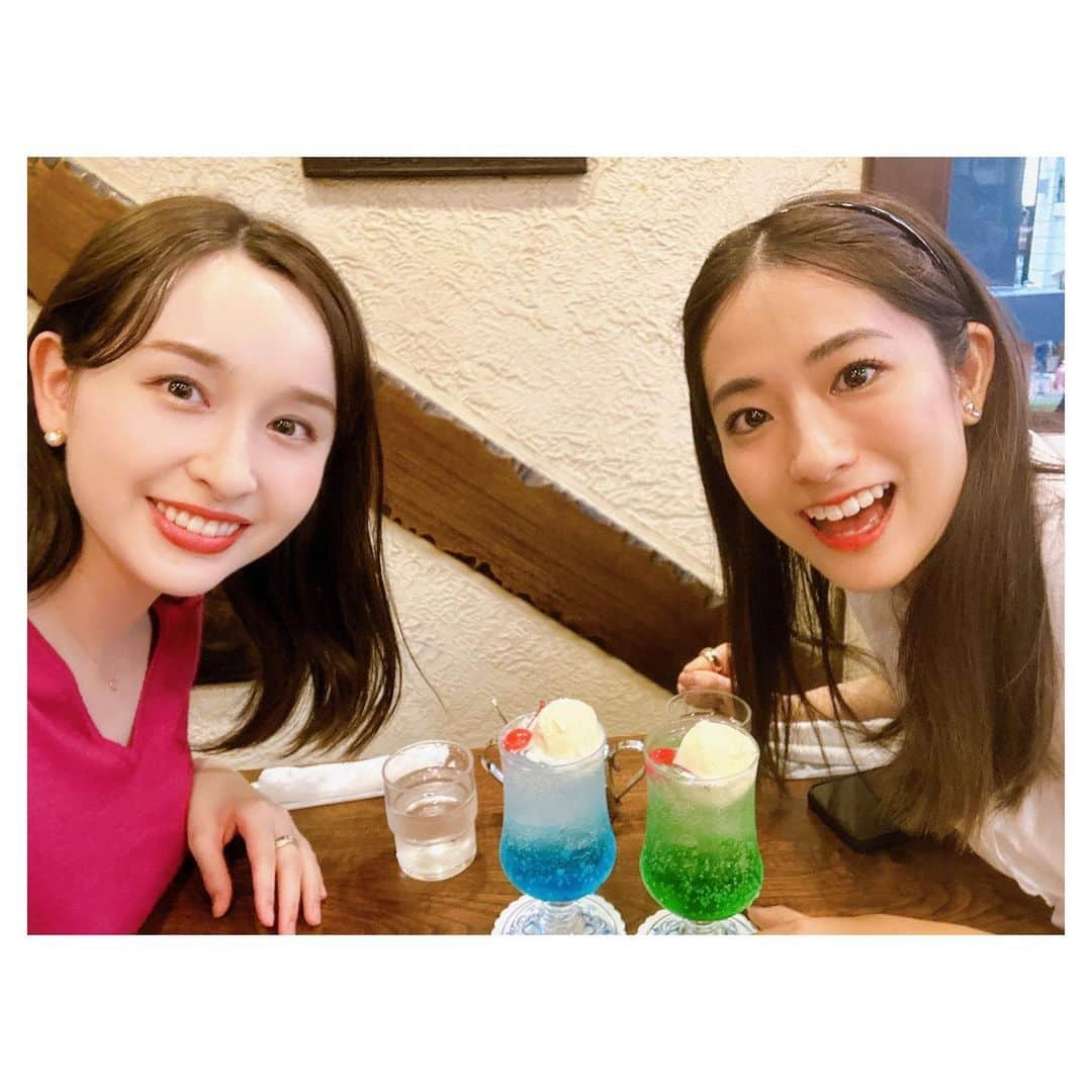 宇賀神メグのインスタグラム：「🥐  . .  先日、同期の田村と神戸に行きました！⚓︎ 食べたかった名物を頂き ゆったりと温泉に浸かり… 至福のひとときでした。😌✨  お互い初めての神戸旅行、楽しかったです。 やっぱり明石焼きは外せません。🐙  皆さま良い三連休を！  . .  #神戸 #神戸観光 #神戸グルメ #朝食 #元町 #中華街 #ポートタワー  #喫茶店 #有馬温泉 #明石焼き #ハーバーランド で#elvispresley と📸」