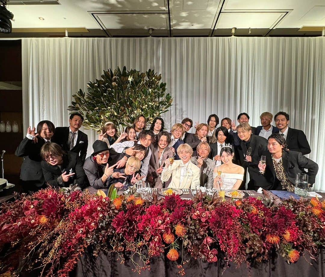 $oichiroのインスタグラム：「Happy wedding⛪️  #wedding #weddingphotography #hilton #family #peace #goodday #love #photography #⛪️」