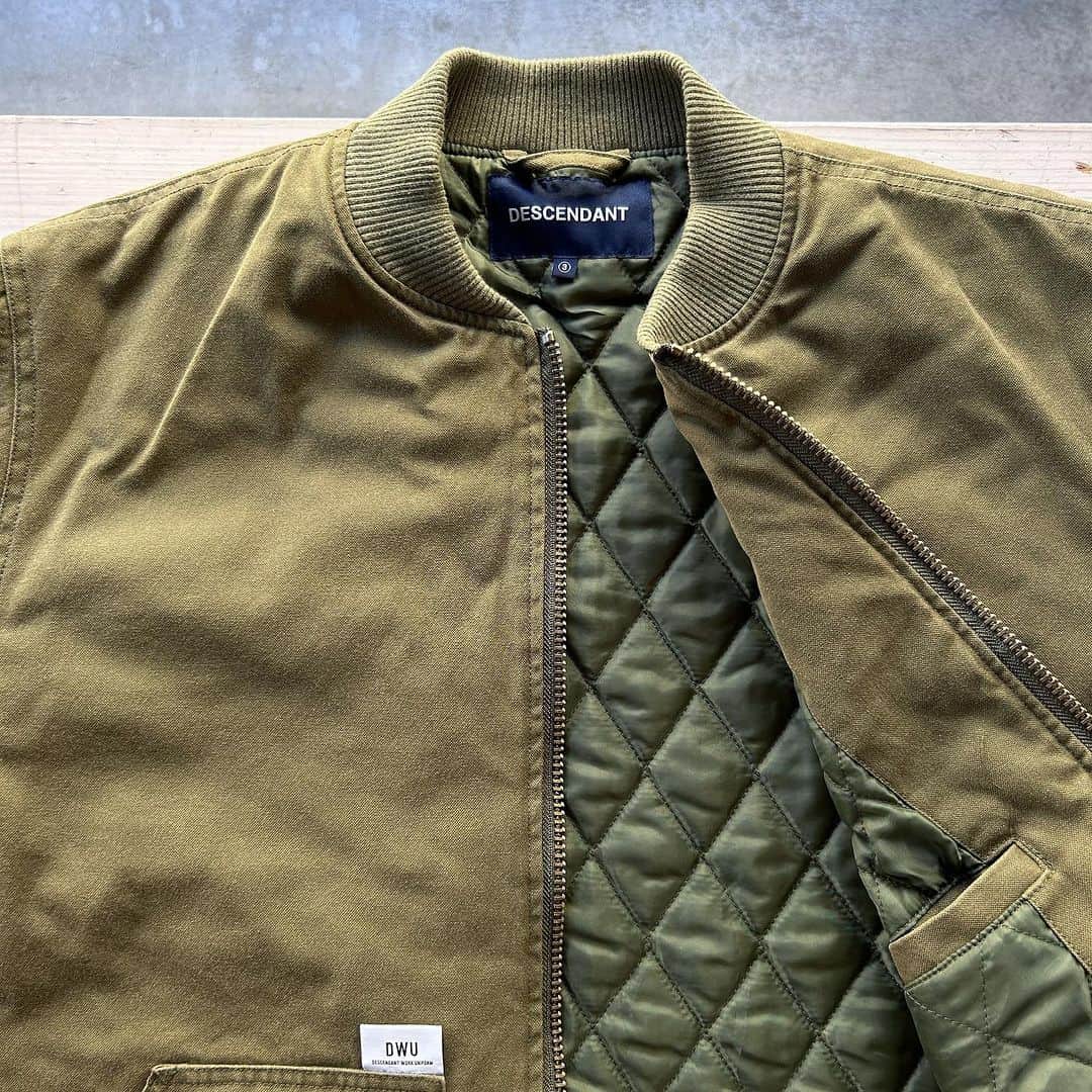 のインスタグラム：「. DESCENDANT/8th Week Delivery 🐋TEE FLEECE JACKET 🐋RANCHO DUCK JACKET O3 🐋DORM 6PANEL . . . @nollyandthenatures . #tottori #鳥取県 #鳥取市 #川端 . #DESCENDANT #DCDT」