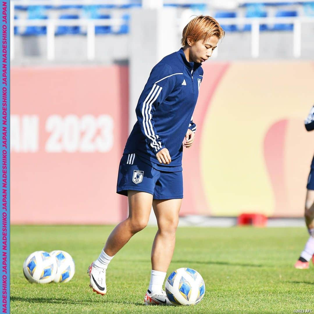 日本サッカー協会さんのインスタグラム写真 - (日本サッカー協会Instagram)「. 【2023.11.1 Photo Report①📸】  🏆女子オリンピック サッカートーナメント パリ 2024 アジア2次予選 ⚔️グループステージ第3節 🇯🇵#なでしこジャパン 2-0 ベトナム🇻🇳 ⌚️19:00(🇯🇵) 🏟Lokomotiv Stadium(ウズベキスタン)  18 #田中桃子(GK) 2 #清水梨紗 3 #南萌華 4 #熊谷紗希(C) 7 #宮澤ひなた 10 #長野風花 11 #田中美南 12 #高橋はな 13 #遠藤純 14 #長谷川唯 22 #千葉玲海菜  𝐒𝐔𝐁🔄 1 #山下杏也加(GK) 21 #平尾知佳(GK) 5 #三宅史織 6 #杉田妃和 8 #猶本光 9 #植木理子 15 #中嶋淑乃 16 #林穂之香 17 #清家貴子 19 #守屋都弥 20 #石川璃音  監督 #池田太  #BEYOURBESTSELF #最高の自分であれ #夢への勇気を #jfa #daihyo #nadeshiko」11月2日 11時22分 - japanfootballassociation