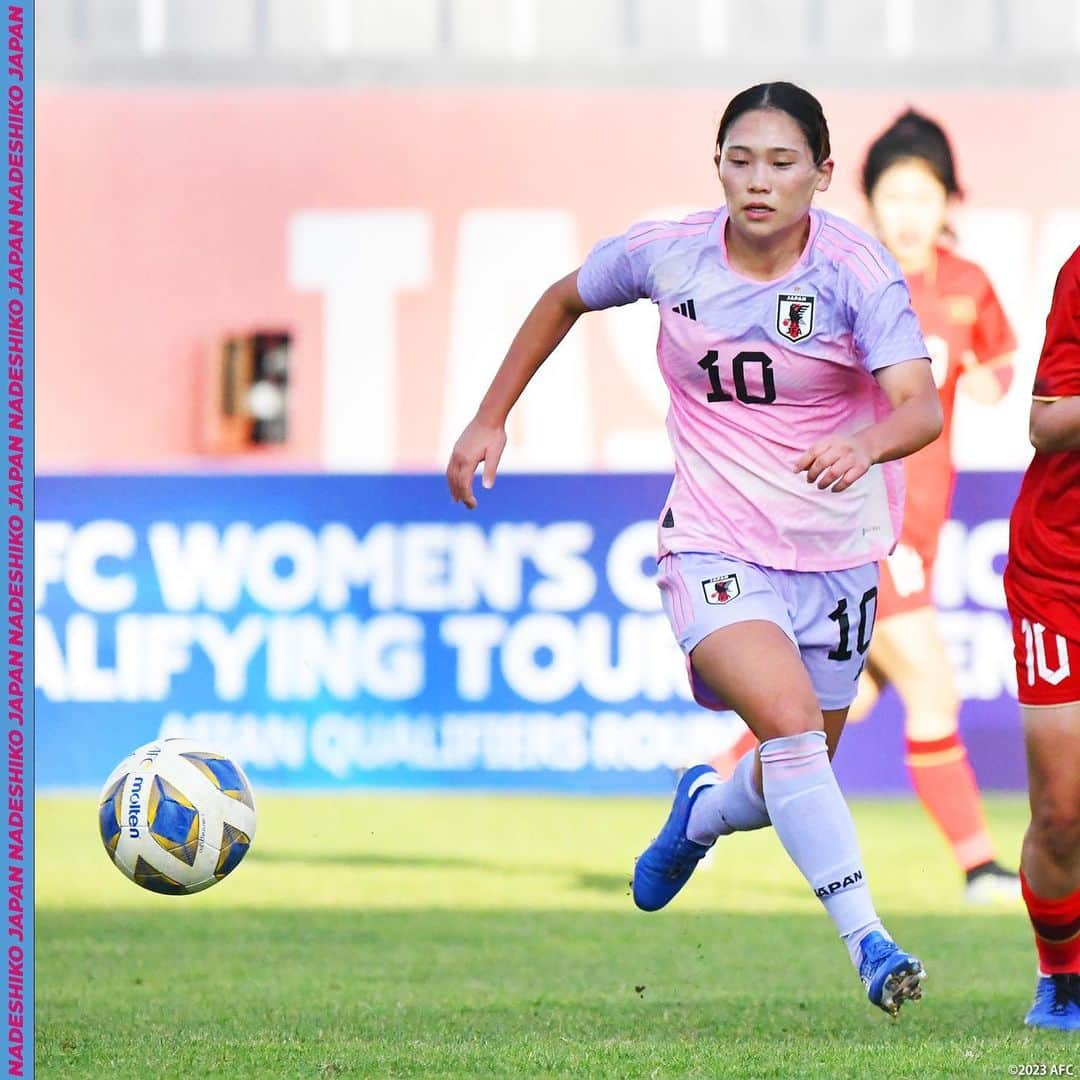 日本サッカー協会さんのインスタグラム写真 - (日本サッカー協会Instagram)「. 【2023.11.1 Photo Report②📸】  🏆女子オリンピック サッカートーナメント パリ 2024 アジア2次予選 ⚔️グループステージ第3節 🇯🇵#なでしこジャパン 2-0 ベトナム🇻🇳 ⌚️19:00(🇯🇵) 🏟Lokomotiv Stadium(ウズベキスタン)  18 #田中桃子(GK) 2 #清水梨紗 3 #南萌華 4 #熊谷紗希(C) 7 #宮澤ひなた 10 #長野風花 11 #田中美南 12 #高橋はな 13 #遠藤純 14 #長谷川唯 22 #千葉玲海菜  𝐒𝐔𝐁🔄 1 #山下杏也加(GK) 21 #平尾知佳(GK) 5 #三宅史織 6 #杉田妃和 8 #猶本光 9 #植木理子 15 #中嶋淑乃 16 #林穂之香 17 #清家貴子 19 #守屋都弥 20 #石川璃音  監督 #池田太  #BEYOURBESTSELF #最高の自分であれ #夢への勇気を #jfa #daihyo #nadeshiko」11月2日 11時24分 - japanfootballassociation