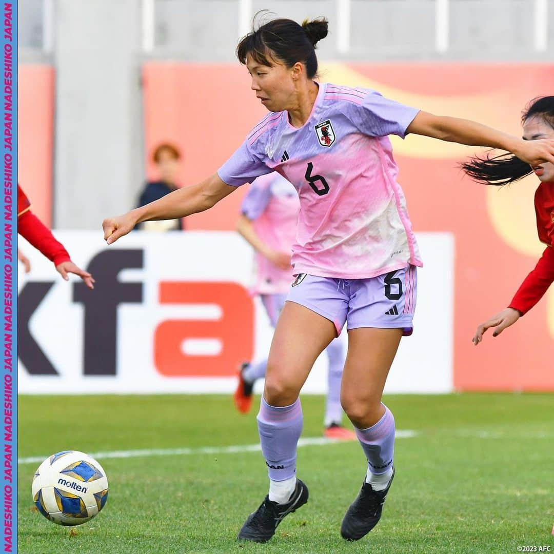 日本サッカー協会さんのインスタグラム写真 - (日本サッカー協会Instagram)「. 【2023.11.1 Photo Report②📸】  🏆女子オリンピック サッカートーナメント パリ 2024 アジア2次予選 ⚔️グループステージ第3節 🇯🇵#なでしこジャパン 2-0 ベトナム🇻🇳 ⌚️19:00(🇯🇵) 🏟Lokomotiv Stadium(ウズベキスタン)  18 #田中桃子(GK) 2 #清水梨紗 3 #南萌華 4 #熊谷紗希(C) 7 #宮澤ひなた 10 #長野風花 11 #田中美南 12 #高橋はな 13 #遠藤純 14 #長谷川唯 22 #千葉玲海菜  𝐒𝐔𝐁🔄 1 #山下杏也加(GK) 21 #平尾知佳(GK) 5 #三宅史織 6 #杉田妃和 8 #猶本光 9 #植木理子 15 #中嶋淑乃 16 #林穂之香 17 #清家貴子 19 #守屋都弥 20 #石川璃音  監督 #池田太  #BEYOURBESTSELF #最高の自分であれ #夢への勇気を #jfa #daihyo #nadeshiko」11月2日 11時24分 - japanfootballassociation