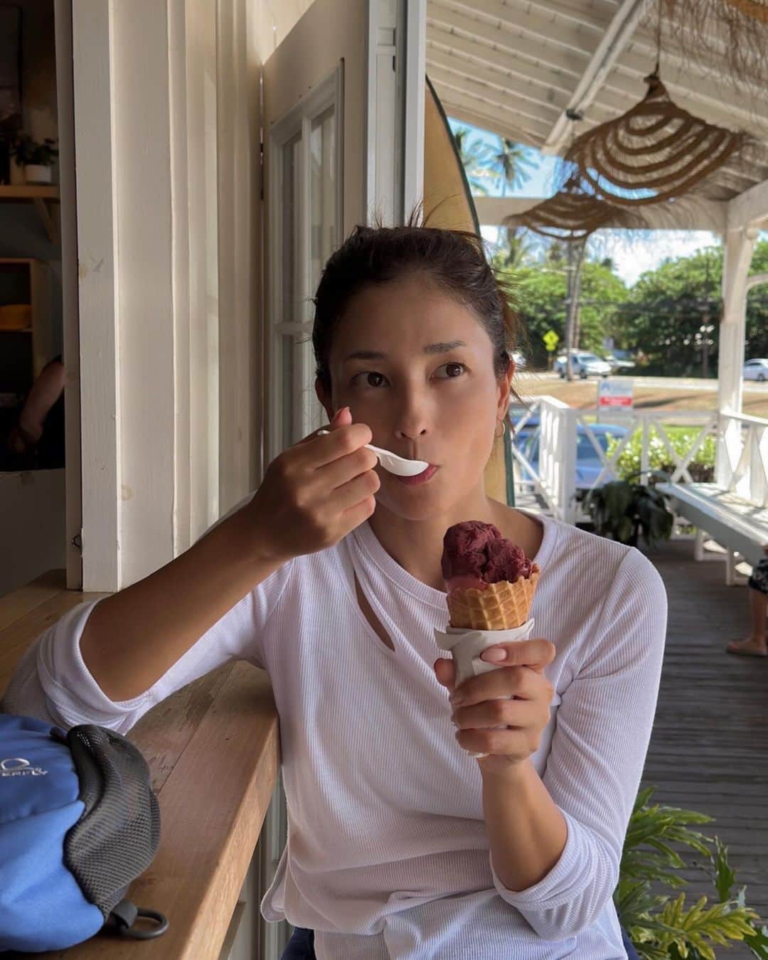 黒木メイサのインスタグラム：「汗かいたあとのジェラート😙」
