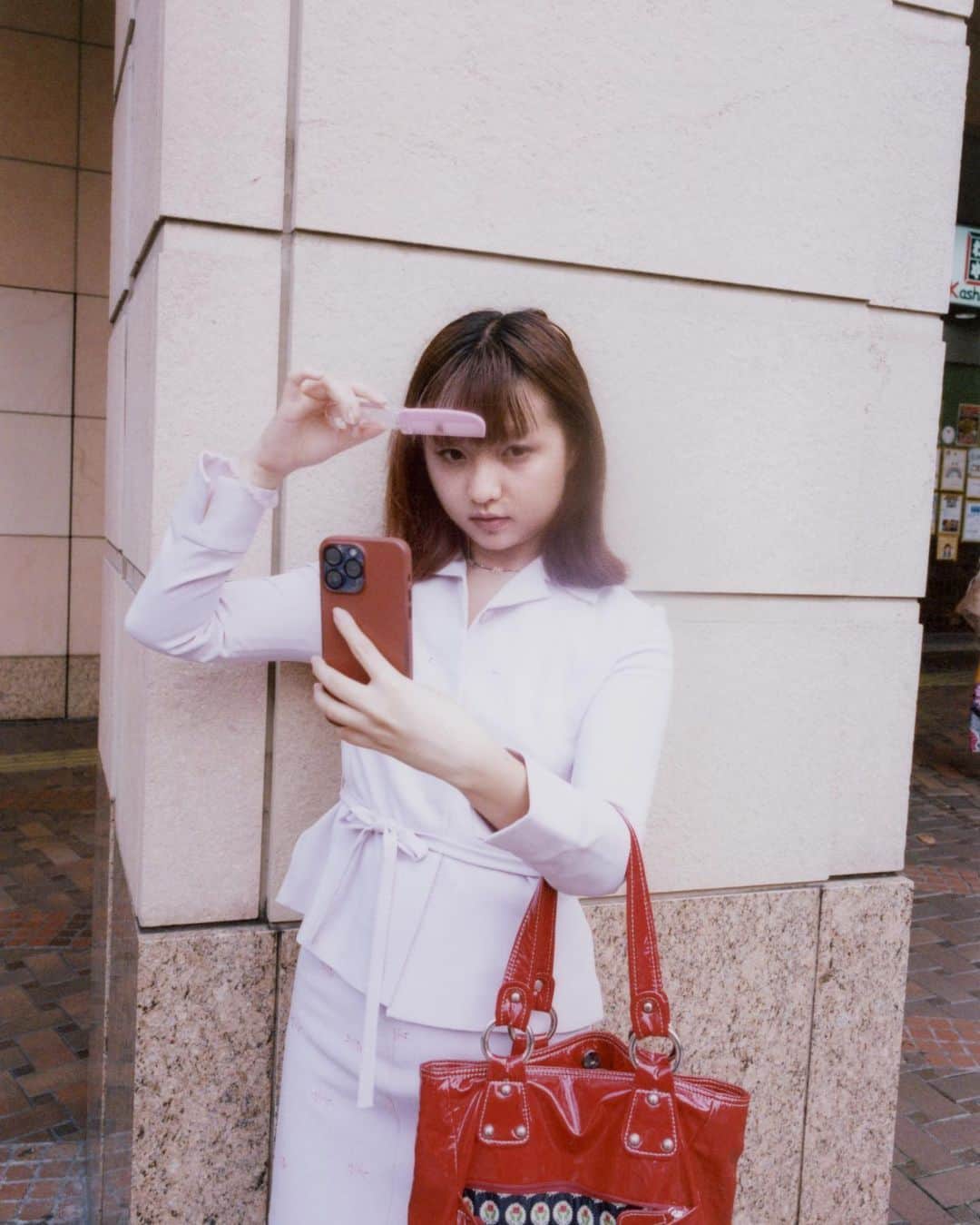 Droptokyoのインスタグラム：「今気になるあの人にインタビュー！学生・プロップデザイナーのレイアンってどんな人？ WeDropの続きは、トップページのURLからチェック✨  #droptokyo #wedrop」