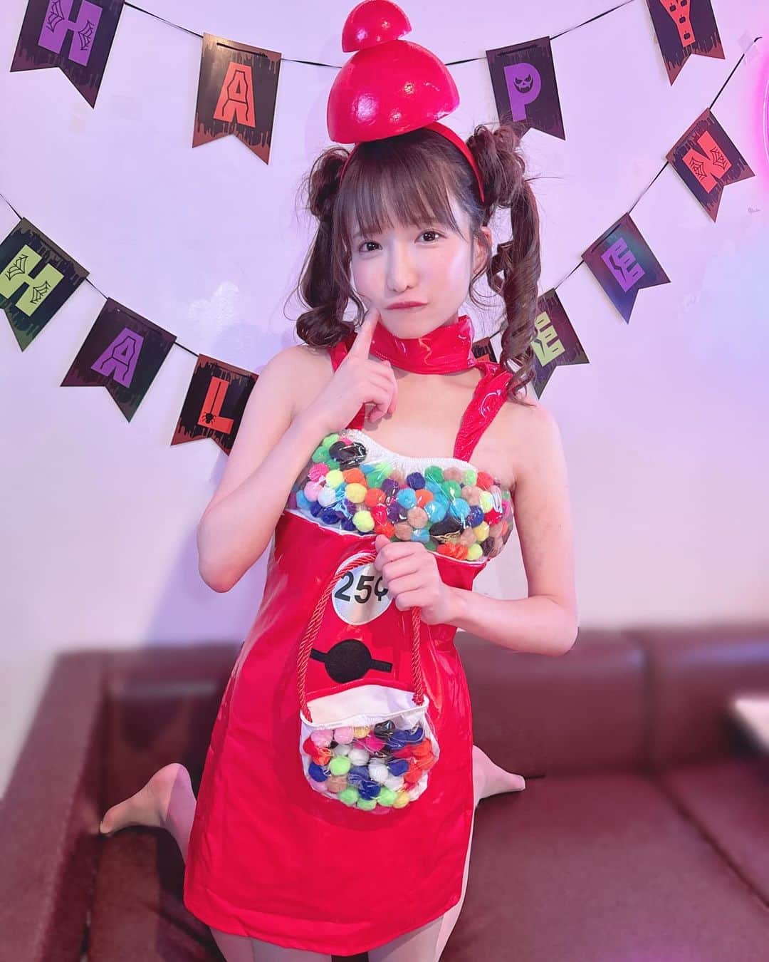 もえのあずきさんのインスタグラム写真 - (もえのあずきInstagram)「ばぶるがむ🎈 #もえあず#大食いアイドル」11月2日 12時21分 - moeazukitty