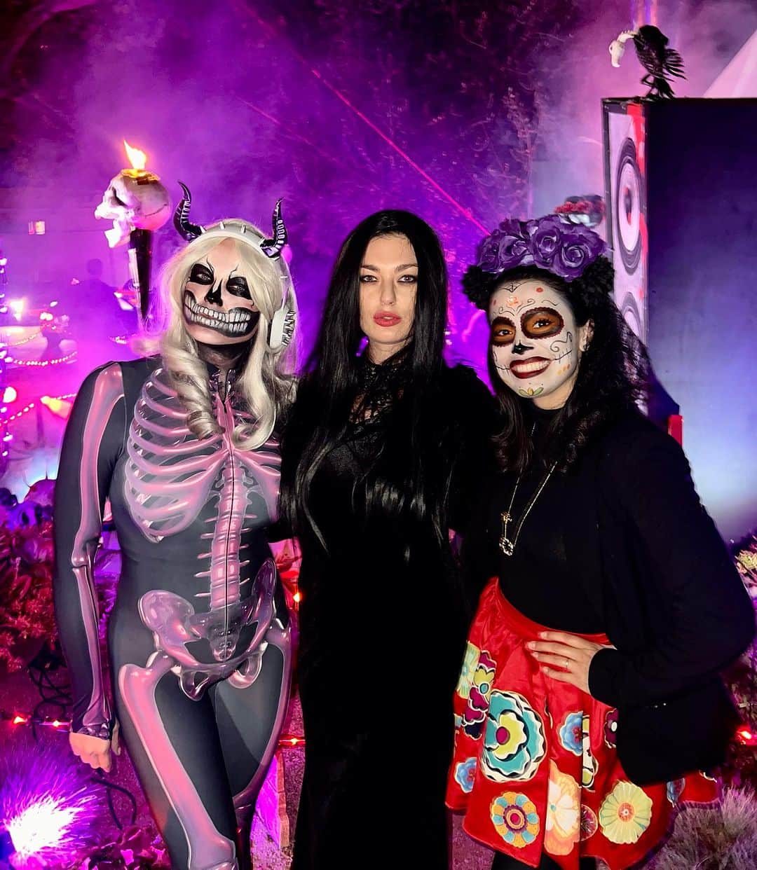 イリナ・ヴォロニーナのインスタグラム：「Dear employer. Next year I’ll be taking the entire month of October off to celebrate #Halloween 😈.   #halloweencostume #halloweenmakeup #sugarskulls #sugarskullmakeup #playmates #roguebunnies」