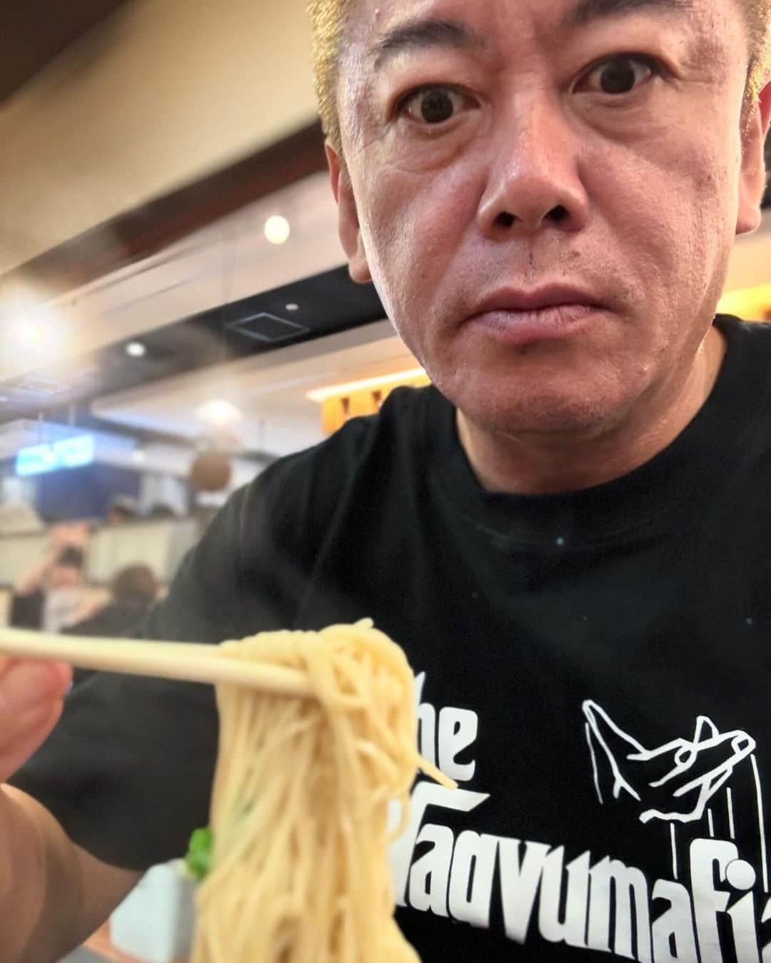 堀江貴文さんのインスタグラム写真 - (堀江貴文Instagram)「#ramen #shinshin #博多ラーメン #美味しくないわけがない #いってらっしゃい #夕食 #料理 #美味しい #ごはん #food #foodlovers #foodie  #delicious #foodoftheday #foodgasm  #yum #yummy #tasty #eat #eating #hungry #foodpics #fresh #tasty #eating #foodpic #instafood」11月2日 13時32分 - takapon_jp