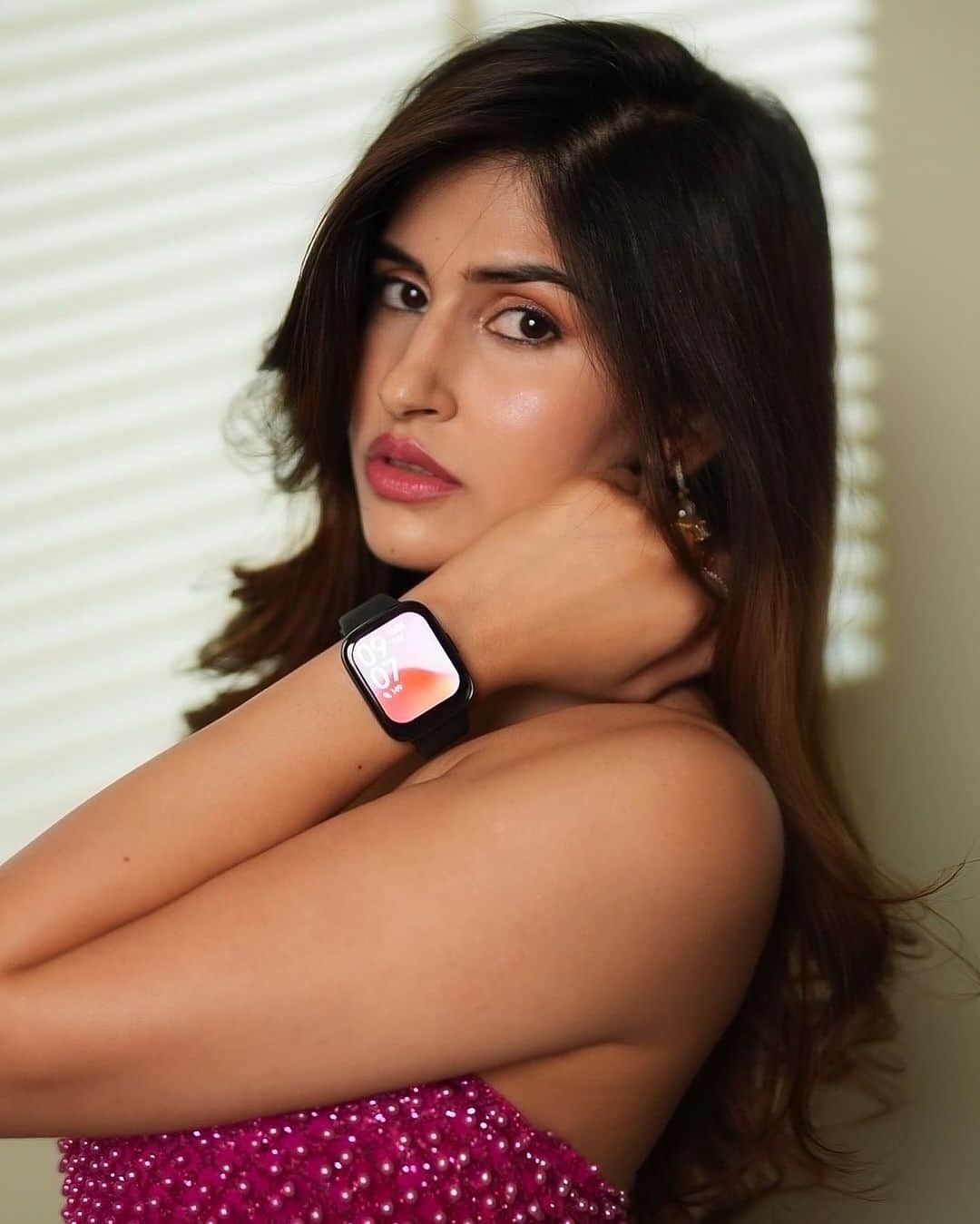 Sakshi Malikのインスタグラム：「The Redmi Watch 3 Active will enhance your daily look by simply coordinating with your ensemble and bringing sophistication to any setting.  #RedmiWatch3Active #wearabletech #smartwatch #xiaomi #redmi #lifestyle #everyday」