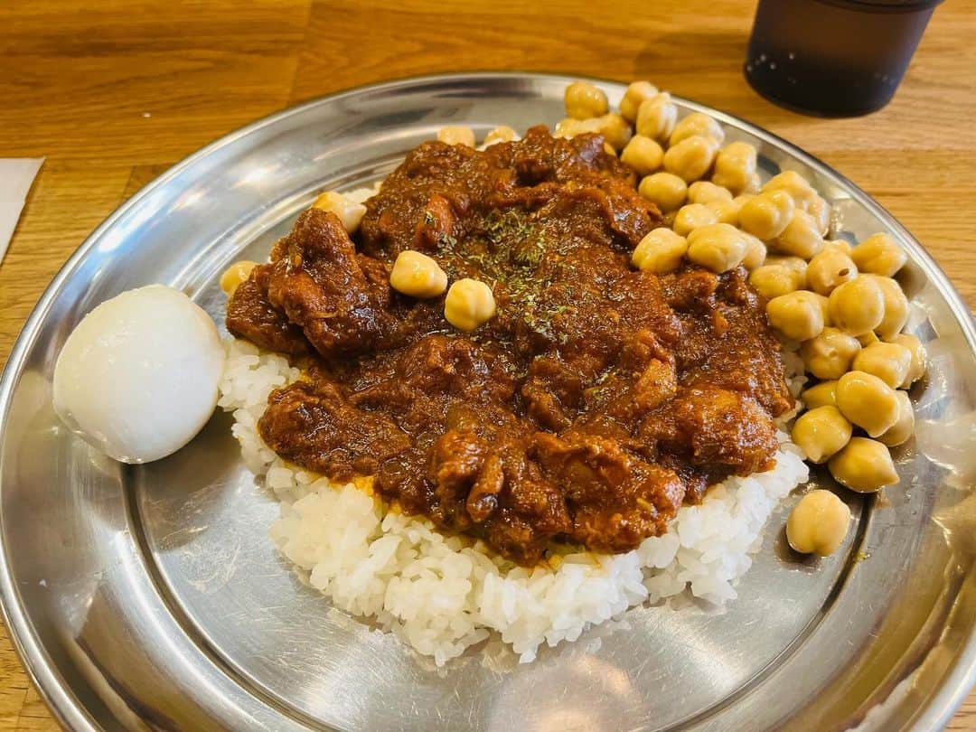 NAOTOのインスタグラム：「松山にもプネウマカレーがありました。 初訪問でしたが、高田馬場と同じくとても美味しかったです。 #松山プネウマカレー #プネウマカレー #カレーマイスター #日本スープカレー協会広報宣伝担当理事」