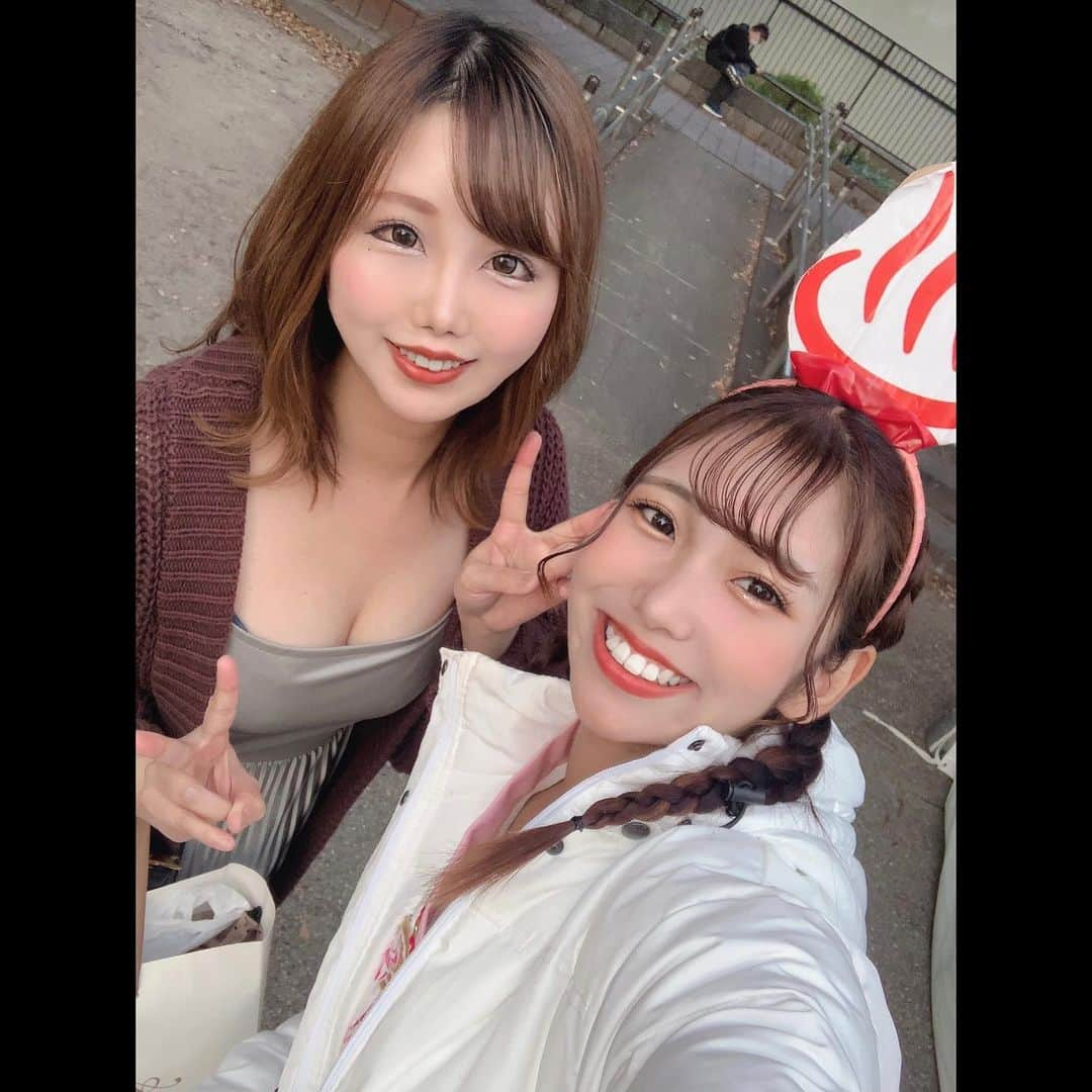 瀬乃ひなたさんのインスタグラム写真 - (瀬乃ひなたInstagram)「お久しぶりに会ったアイドルちゃん🎤 とっても明るくて変な子で好きなの🥰 . . . . . . #セルフィー　#av女優　#セクシー女優 #自撮り　#自撮り女子  #自撮り界隈  #instagood  #instalike  #フォローミー  #followme  #自撮り大会　#ふぉろーみー　#いいね歓迎 #いいね大歓迎 #ふぉろーしてください #ジュリアナの祟り #そらるる　#アイドル　#地下アイドル　#シタマチハロウィン2023 #シタマチハロウィン　#上野恩赦公園」11月2日 16時07分 - hinapiyosanchi