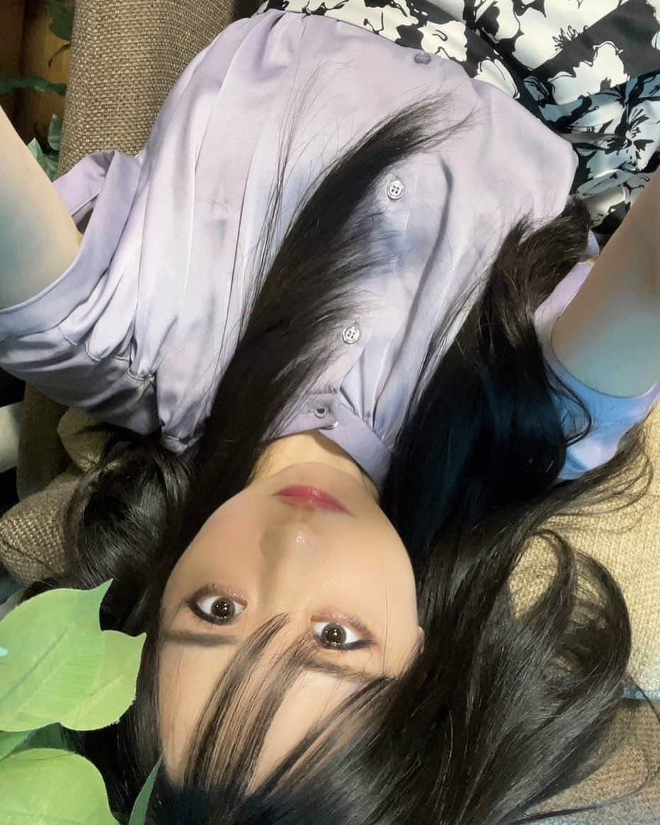 久保亜沙香さんのインスタグラム写真 - (久保亜沙香Instagram)「着替えてもラベンダーのひと」11月2日 16時16分 - asaka_kubo