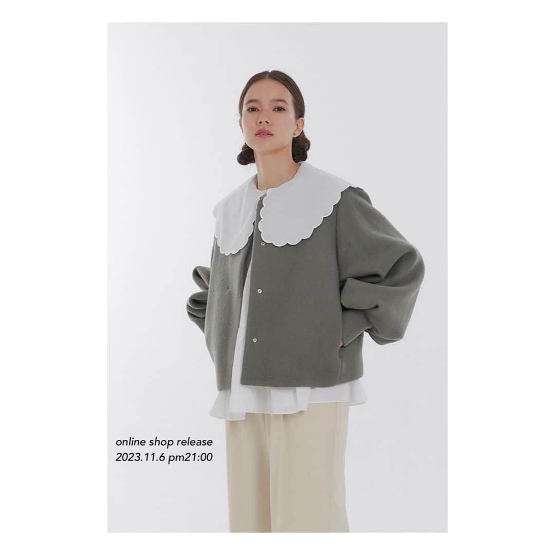 yoriのインスタグラム：「*online shop release*  2023.11.6 pm21:00〜 下記の2023AW新作が 入荷致します！  #エアリーパフショートコート #カシミヤ混ハイネックTee #ウォーム裏起毛Tee #ウォーム裏起毛ハンサムパンツ  また、この度お支払い方法に 【Amazon Pay】を導入致しました。  決済時にAmazonのアカウントにログインいただくことで配送先住所やクレジットカードの情報の入力不要でスムーズに商品をご購入いただけます。  是非ご利用下さい！  #yori_japan」