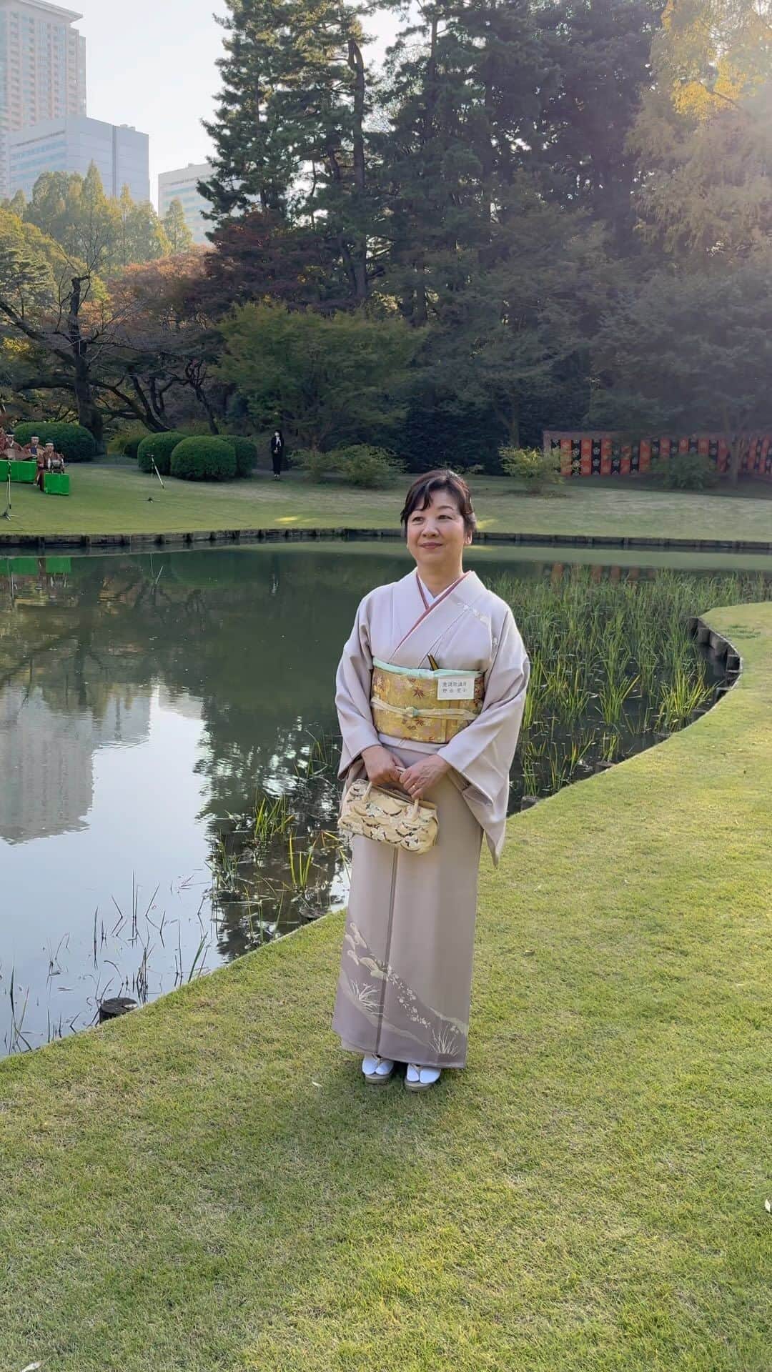 のインスタグラム：「天皇皇后両陛下主催「秋の園遊会」が、５年ぶりに赤坂御苑で開催され、出席をさせていただきました。  #秋の園遊会  #野田聖子」