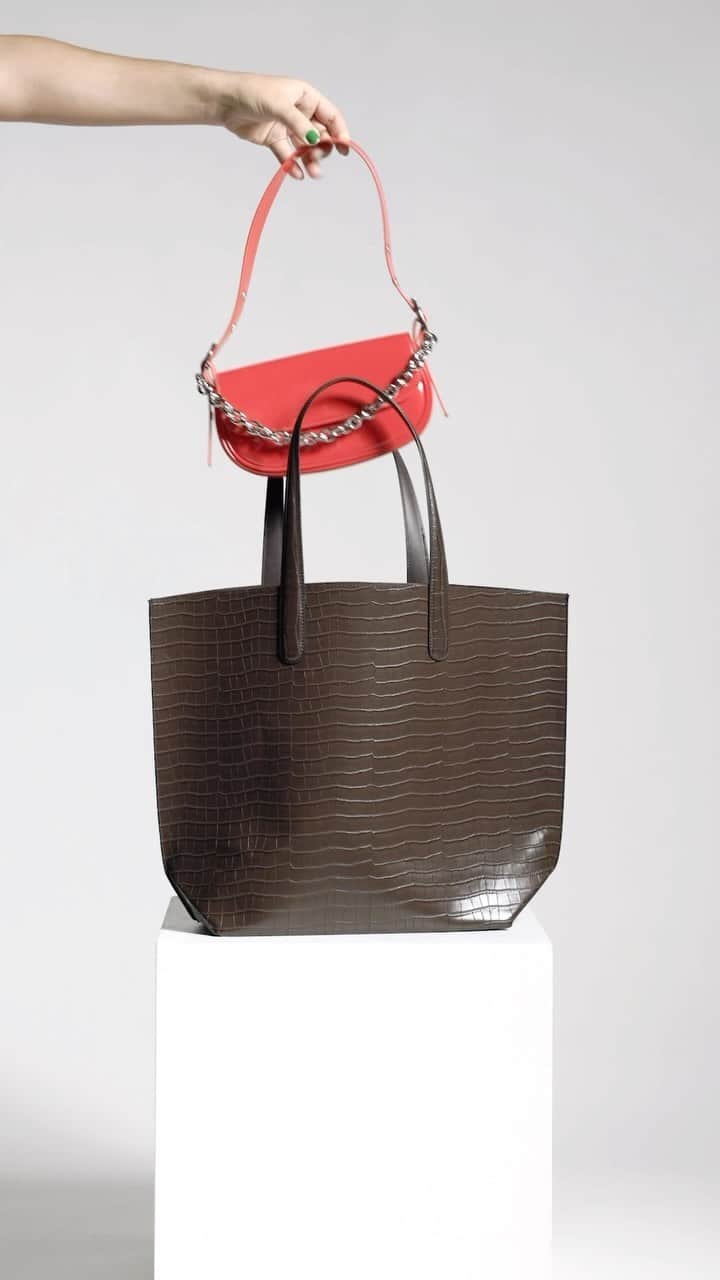 H&Mのインスタグラム：「The bigger the better bag. #HM」