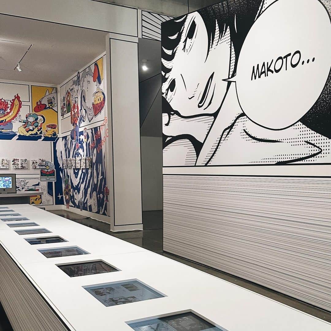 masuda mikuさんのインスタグラム写真 - (masuda mikuInstagram)「MANGA in New York presented by Ginza Sony Park Project  ニューヨークにて開催中の6組の日本人アーティストが特別に描き下ろしたマンガとソニーのテクノロジーを掛け合わせることで新しい体験を生み出すエキシビション「MANGA in New York」に先日伺わせていただきました。  今回、私は「Dreams」をテーマに描き下ろしたマンガを展示していただいたのですが、ページを手で捲るのではなく自分の足で次のページに進み、実際に会話しているようなテンポ感でセリフを読み進める感覚はとても新鮮な体験でした。  Ginza Sony Park Miniでもオリジナルマンガをご覧いただけたり、現地の様子を体感することができます！お近くにお立ち寄りの際はぜひ。  @ginzasonypark   MANGA in New York  10/27(金)〜11/5(日)  Ginza, Tokyo at Sony Park Mini 10/28(土)〜11/6(月)  ______________________  I recently visited ``MANGA in New York,'' an exhibition currently being held in New York that creates new experiences by combining manga specially drawn by six Japanese artists with Sony technology.  This time, I exhibited a newly drawn manga with the theme of "Dreams", and instead of turning the pages with your hands, you could advance to the next page with your feet, making it feel like you were actually having a conversation. It was a very refreshing experience to read the lines with a sense of tempo.  You can also see the original manga and experience the local situation on Ginza Sony Park Mini! Please come visit us if you are in the area.」11月2日 17時46分 - moko__to__moko