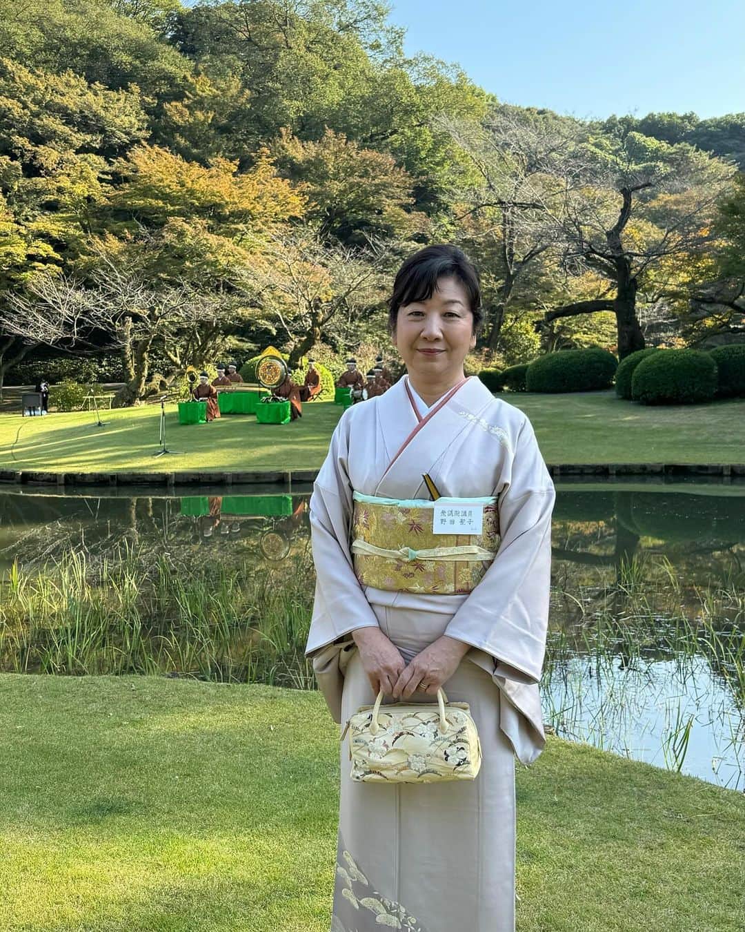 のインスタグラム：「天皇皇后両陛下主催「秋の園遊会」が、５年ぶりに赤坂御苑で開催され、出席をさせていただきました。  #秋の園遊会  #野田聖子」