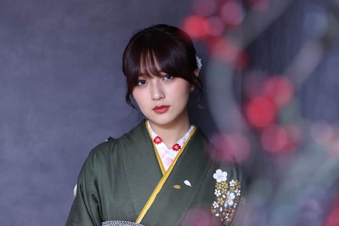 あみち。のインスタグラム：「ちなみに大人っぽい顔もした笑笑」