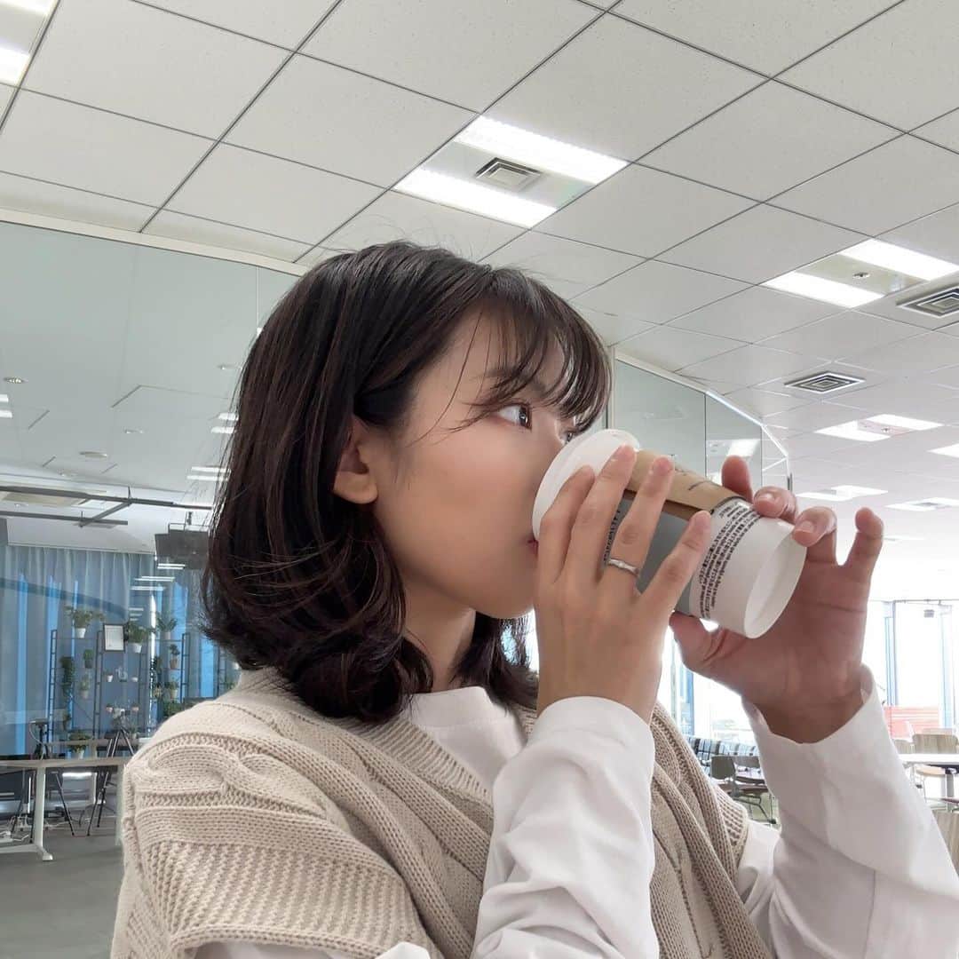 酒井蘭のインスタグラム：「#きゃらめるまきあーと 今週もお疲れ様でした☕️」