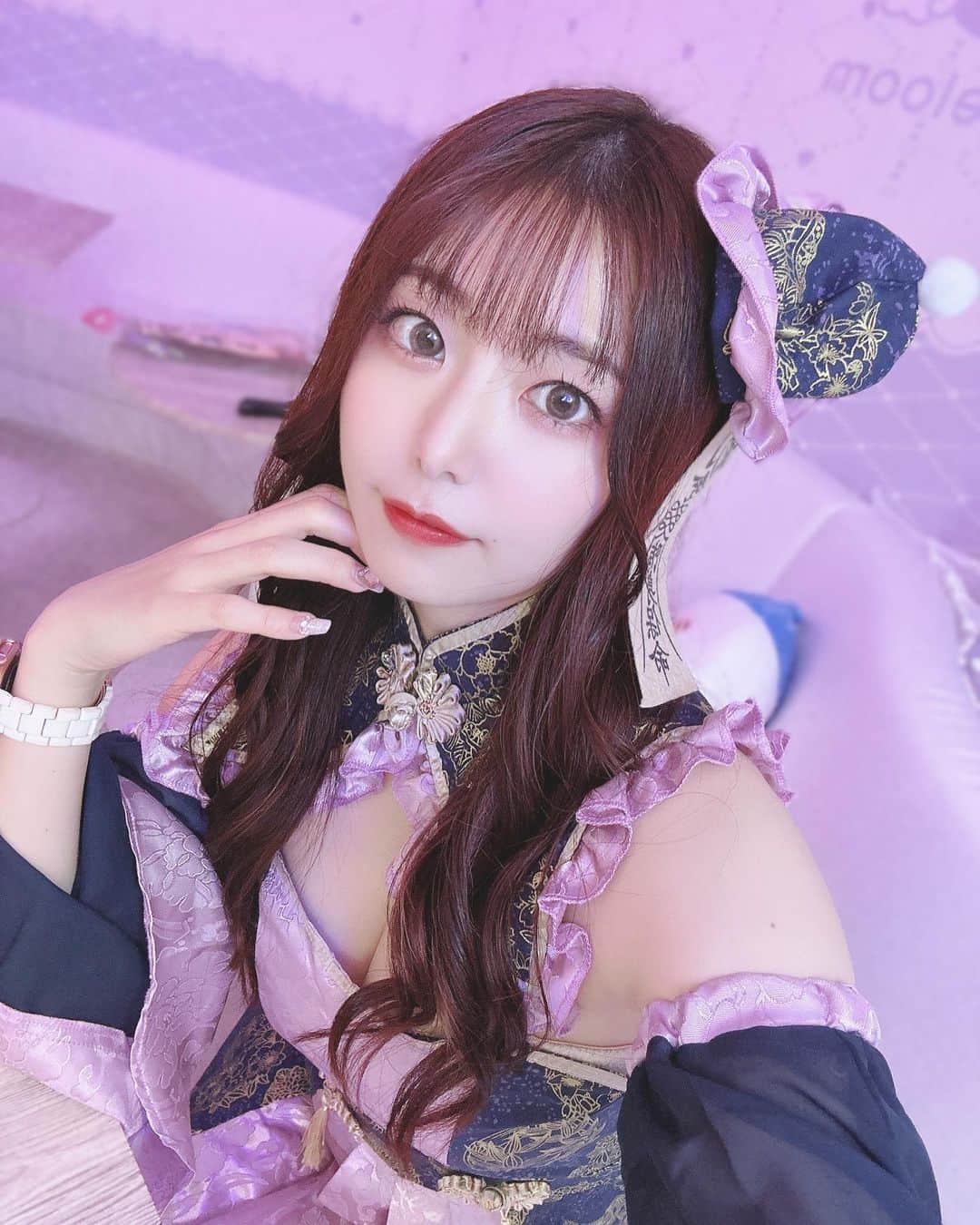 高橋みおさんのインスタグラム写真 - (高橋みおInstagram)「🤍 ⁡ ⁡ 11月になっちゃった〜 はぴはろ載せときます👻 ⁡ ⁡ いつもワンテンポ遅れがち。 ⁡ ⁡ ⁡ ⁡ ⁡ ⁡」11月2日 20時48分 - miochin052