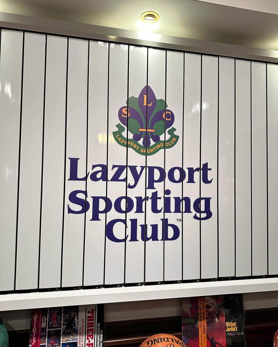 キム・ジフンさんのインスタグラム写真 - (キム・ジフンInstagram)「_  따끈따끈한 사진🔥  앞으로가 기대되는   #레이지포트스포팅클럽 @lazyportsportingclub」11月2日 20時43分 - jiraishin99