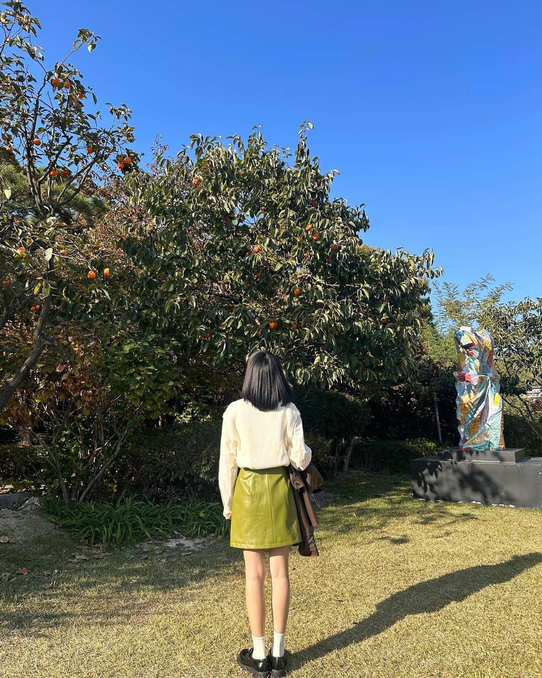 チョア さんのインスタグラム写真 - (チョア Instagram)「#석파정 가까운 종로구에 이런 예쁜곳이🍁🍂 흥선대원군이 별장으로 사용한곳이래요 고즈넉한 가을정취에 취해 찰칵찰칵,, 다음주가 더 예쁠것 같으니 꼭 가보시길🤎」11月2日 20時46分 - minjinchoa