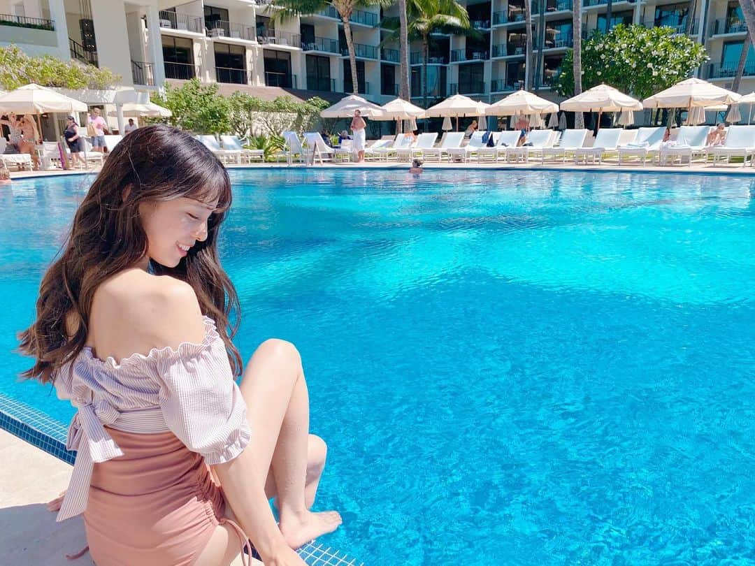 小嶋菜月さんのインスタグラム写真 - (小嶋菜月Instagram)「もう11月？信じられないね🥹 . . #👙 #🏝️ #🏖️」11月2日 21時05分 - kojimanatsuki_offical