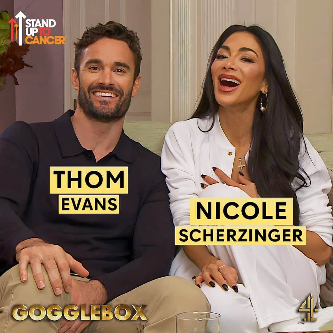 トム・エバンスさんのインスタグラム写真 - (トム・エバンスInstagram)「Say hello to @nicolescherzinger and @te11! 🤩  We can’t wait to see them on our star-studded special of #Gogglebox for @SU2CUK this Friday 🥳📺👀  ⏰ 8.30pm & 9:30pm 📺 @Channel4」11月2日 20時59分 - te11