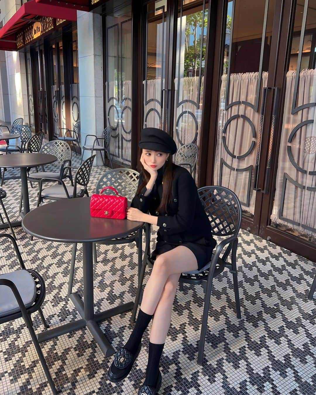 小川真葵さんのインスタグラム写真 - (小川真葵Instagram)「🖤❤️🖤 #chanel #chanelcocohandle  #rinoa_official  #ca4la  #セントレジス大阪 #ルドール #ruedor」11月2日 21時11分 - aoi1002_