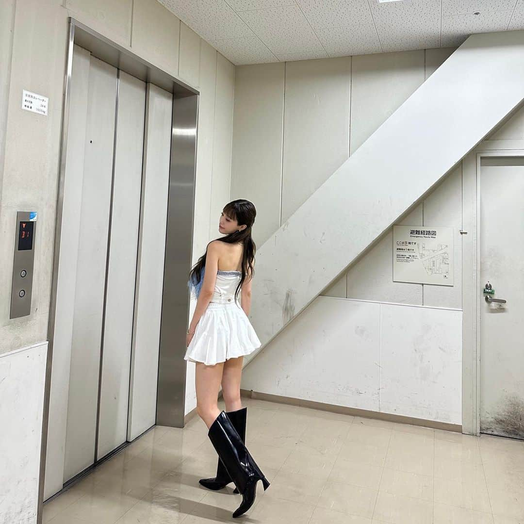 ヨンジさんのインスタグラム写真 - (ヨンジInstagram)「Osaka またあいましょう😍」11月2日 21時11分 - young_g_hur