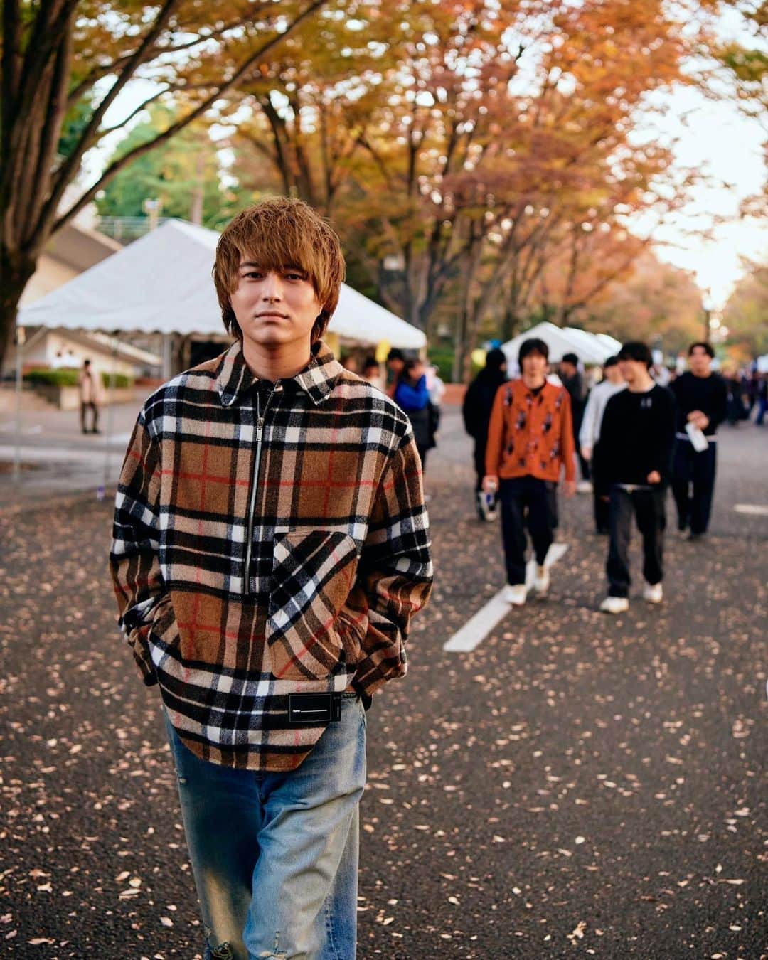 竹中雄大さんのインスタグラム写真 - (竹中雄大Instagram)「すっかり秋ですね〜 東海大学で学祭ライブでした。 学生より楽しんだつもりです。 素敵な時間をありがとうございました。」11月2日 21時19分 - yudai_vo