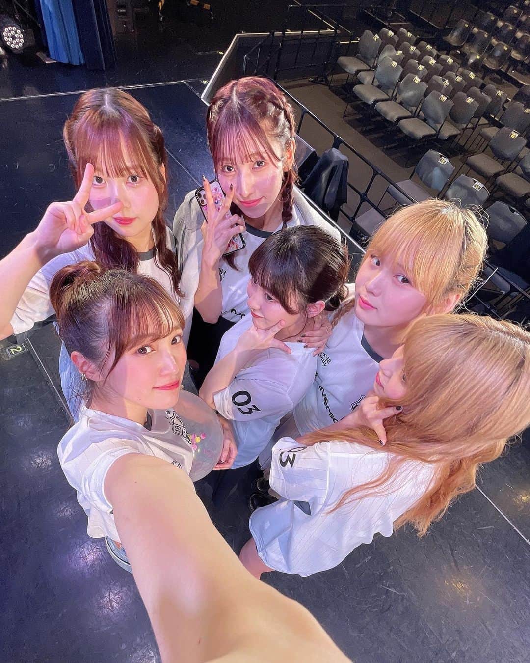 坂本 愛玲菜のインスタグラム：「デビュー10周年🎊いつもありがとう!」