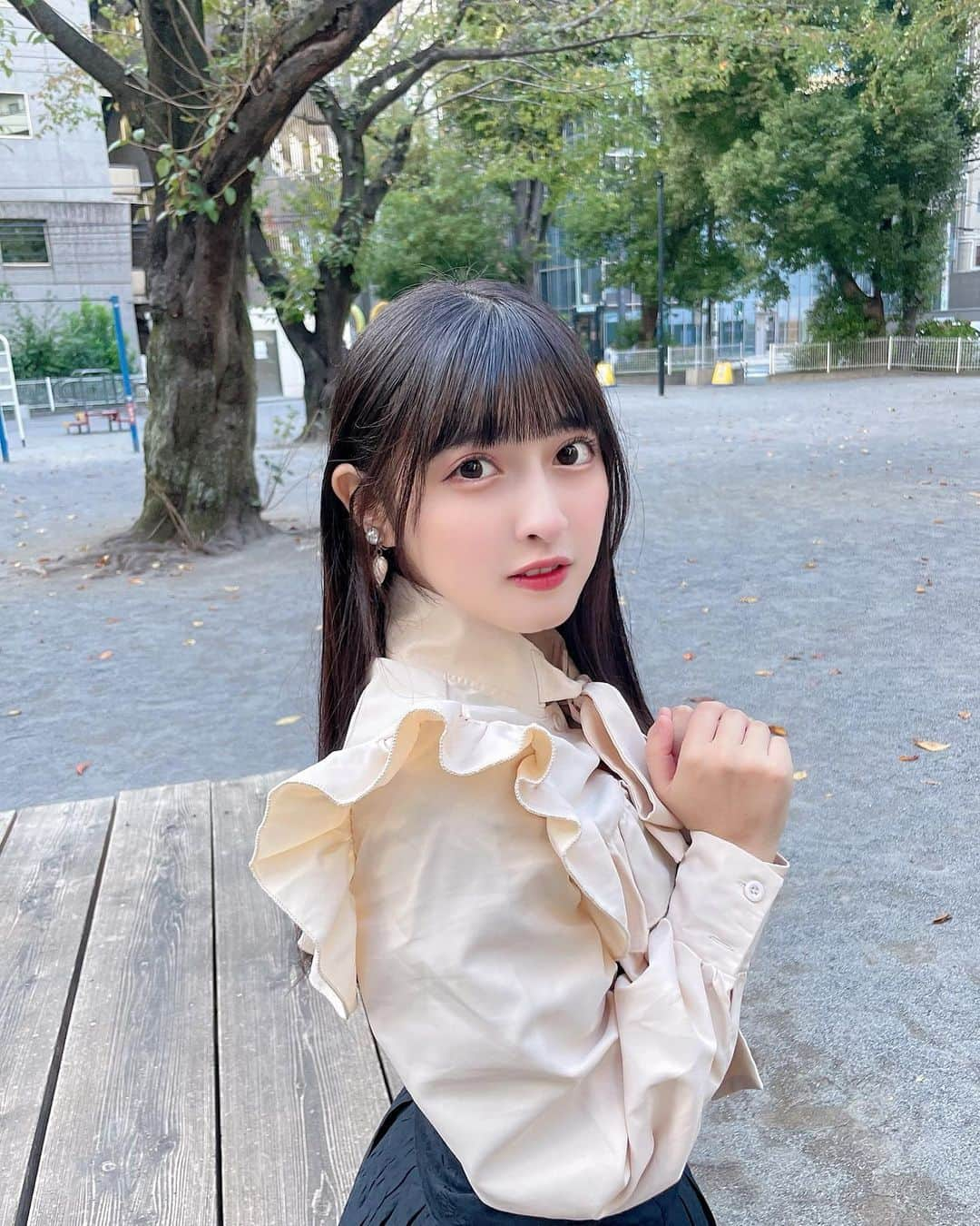 竹内月音のインスタグラム：「公園デートとかどうですか？？♡」