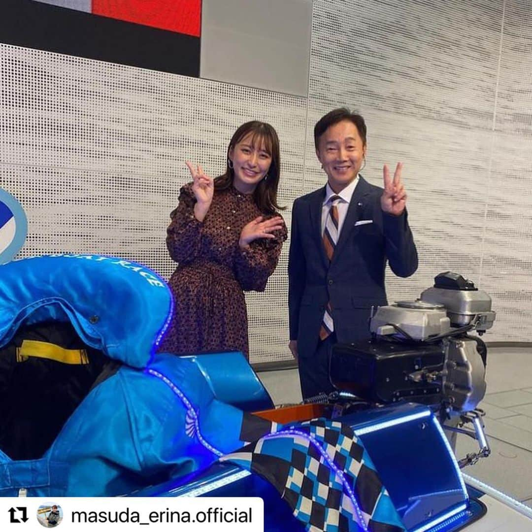 小林 ディスカスさんのインスタグラム写真 - (小林 ディスカスInstagram)「先日は、 「ボートレースプレミア🚤」📺にて、 「#枡田絵理奈」さま🌹 @masuda_erina.official  スタイリングさせて頂きました。  ONE-PIECE: @corcovado_official  Thanxxx!! @k.k.nagata   ACC: @stellarhollywood  Thanxxx!! @mariko_yata_   SHOES: @dianashoespress   #tokyo #japan #fashion #beauty #東京ライフ #ますぱん #ボートレース #コルコバード #ダブスタ #ステラハリウッド #ダイアナ #styling #stylingbyme #mywork  #Repost @masuda_erina.official with @use.repost ・・・ 昨日のボートレースプレミアは、SGボートレースダービー、ドリーム戦の模様をお伝えしました。 やっぱり峰竜太選手は強かった‼︎ ドリーム戦のメンバーは、まさに夢の競演で、最高にワクワクするレースでした。 ゲストは須田亜香里さん、山添寛さんでした❣️お二人とも、優しくて神対応してくださって、感謝です。 そして、ボートレースアンバサダーの植木さん‼︎いつもありがとうございます🥹  衣装は @doublestandard_official  靴は @dianashoespress  ピアスは @stellarhollywood  です❤️ スタイリストのディスカスさん @discus_kobayashi  ありがとうございます❣️」11月2日 22時26分 - discus_kobayashi