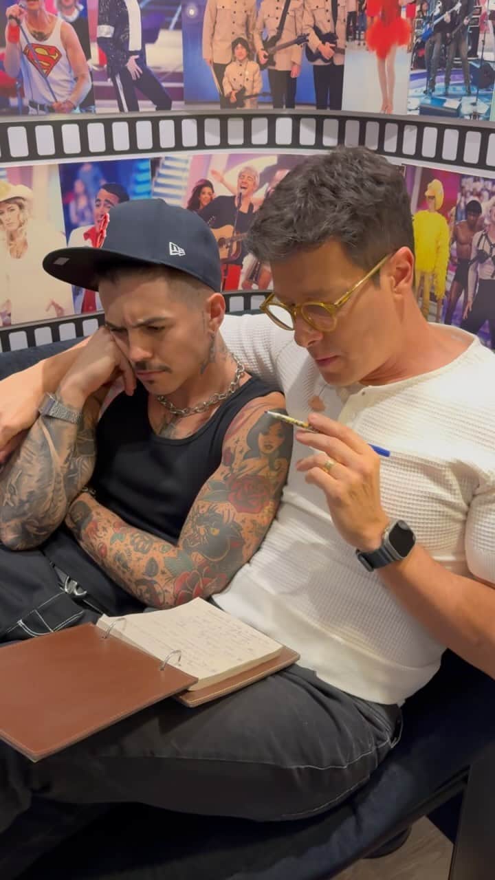Bielのインスタグラム：「Dizem que filho homem dá mais trabalho…🤣」