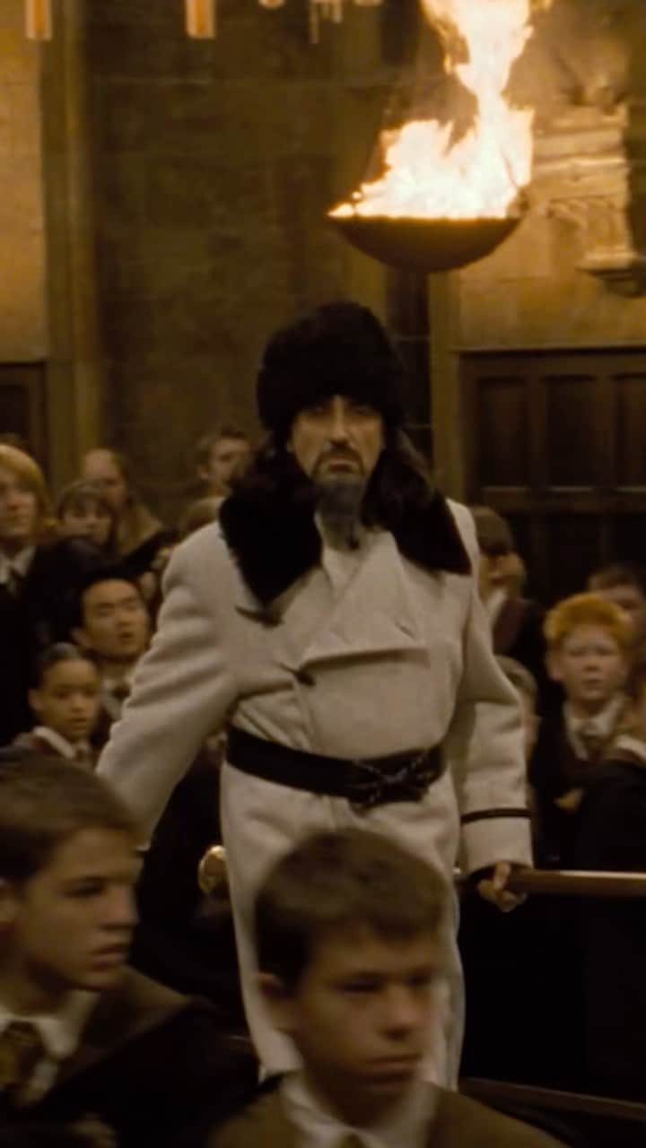 のインスタグラム：「say what you want, but durmstrang knows how to make an entrance」