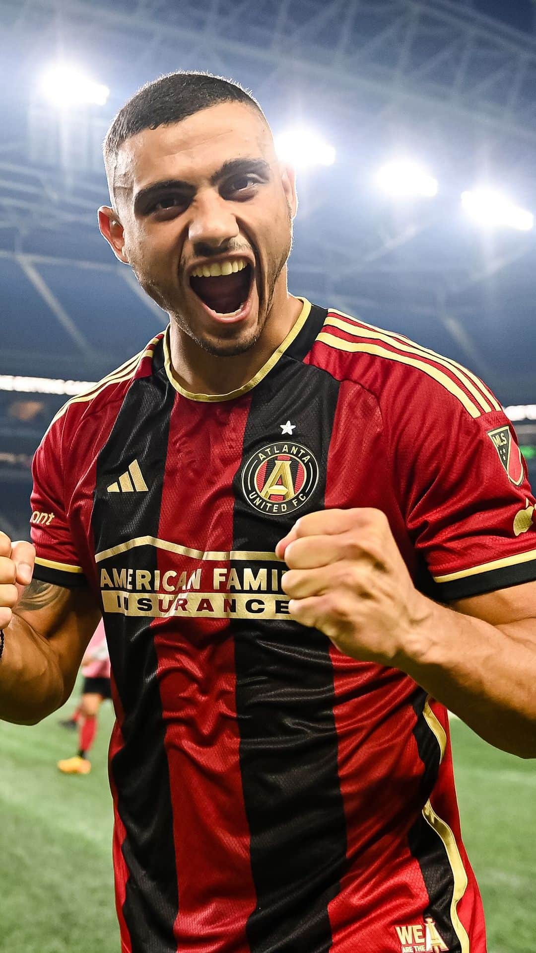 Major League Soccerのインスタグラム：「Called in a few friends from Greece to give Giorgos the big news... 🏆  The best is yet to come 🥹🇬🇷」