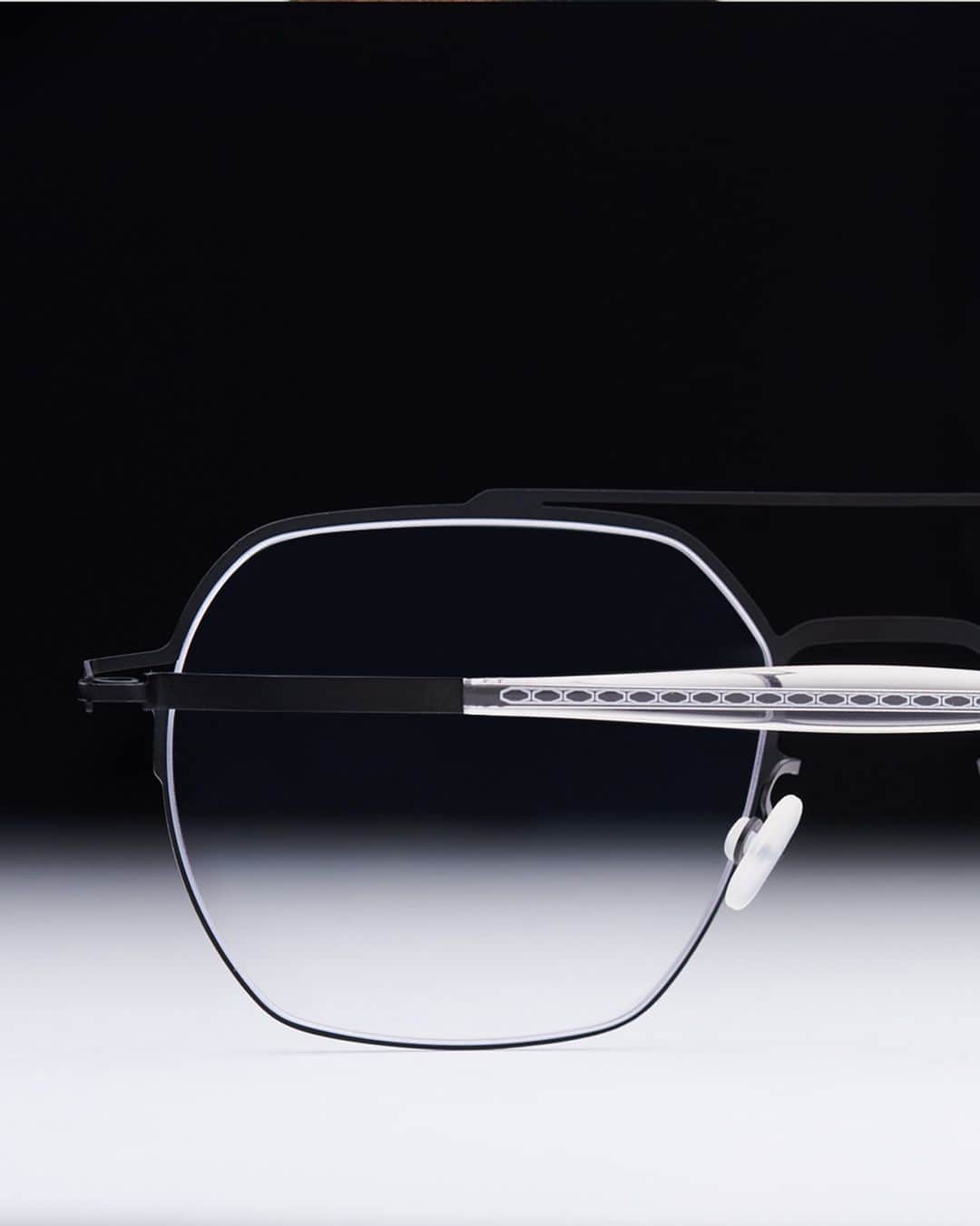 MYKITAのインスタグラム：「We call this temple poetry – optical model ARLO is part of a new design series featuring embellished temples with flowing, elongated temple end in acetate.    Find this and more at MYKITA Shops and selected retailers worldwide – shop directly at mykita.com」
