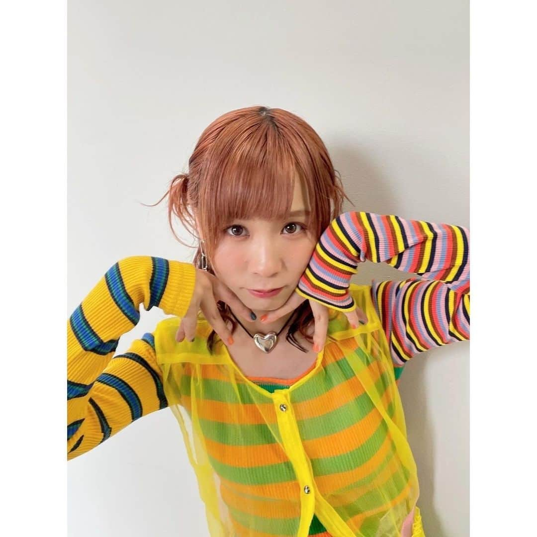 モモコグミカンパニーさんのインスタグラム写真 - (モモコグミカンパニーInstagram)「『ダウンタウンDX』  styling @_ayanootaki_  hairmake @aoiokiraku   #ダウンタウンDX #モモコグミカンパニー」11月2日 23時12分 - comp.anythinq_