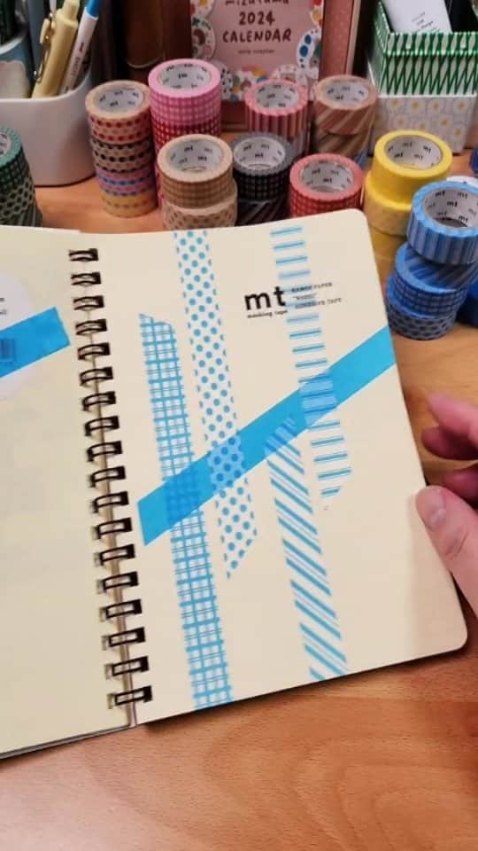 mizutamaのインスタグラム：「11/2 mt カラーセレクト　届いたよ その1  #マスキングテープ  #カラーセレクト」