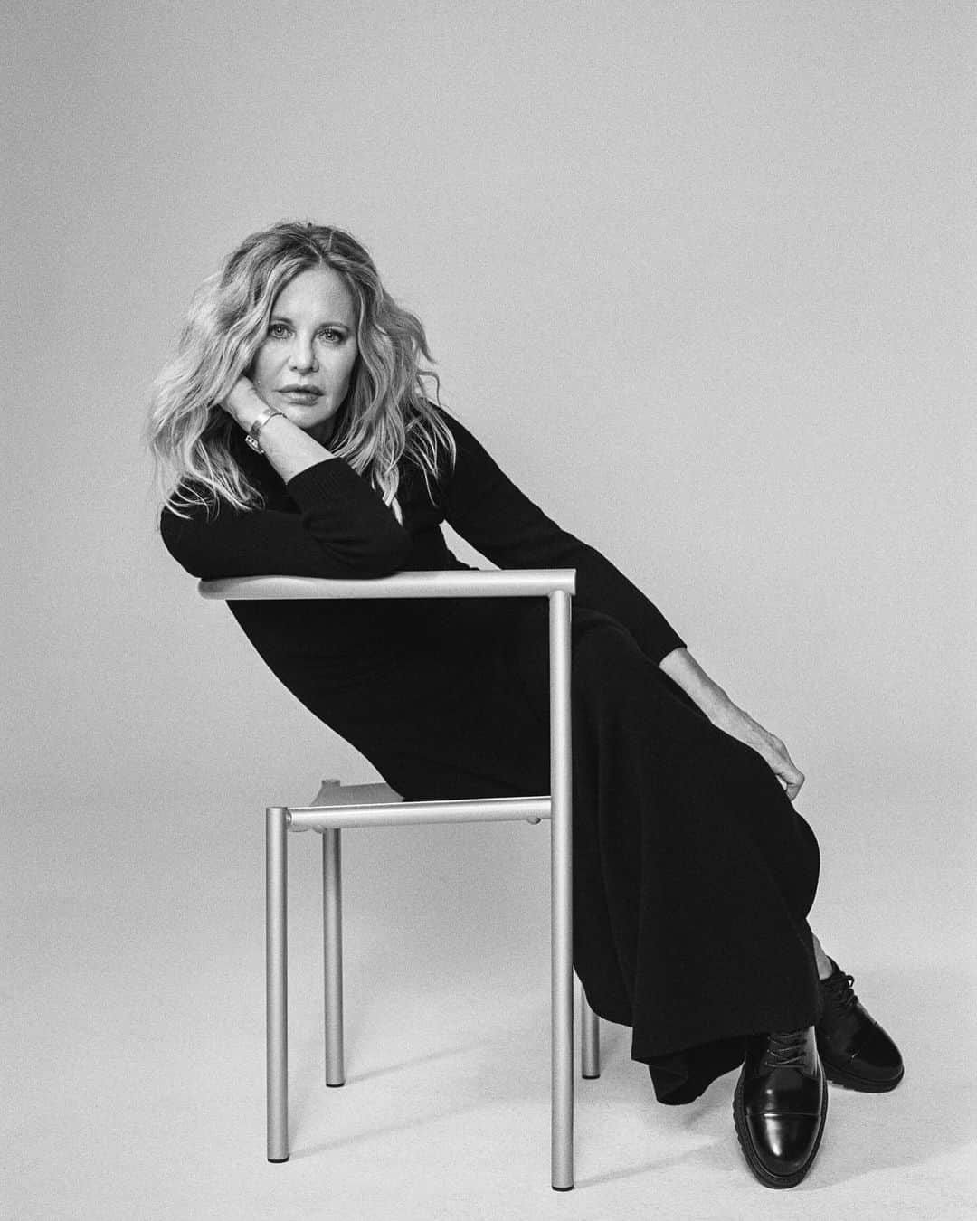 メグ・ライアンのインスタグラム：「@interviewmag」