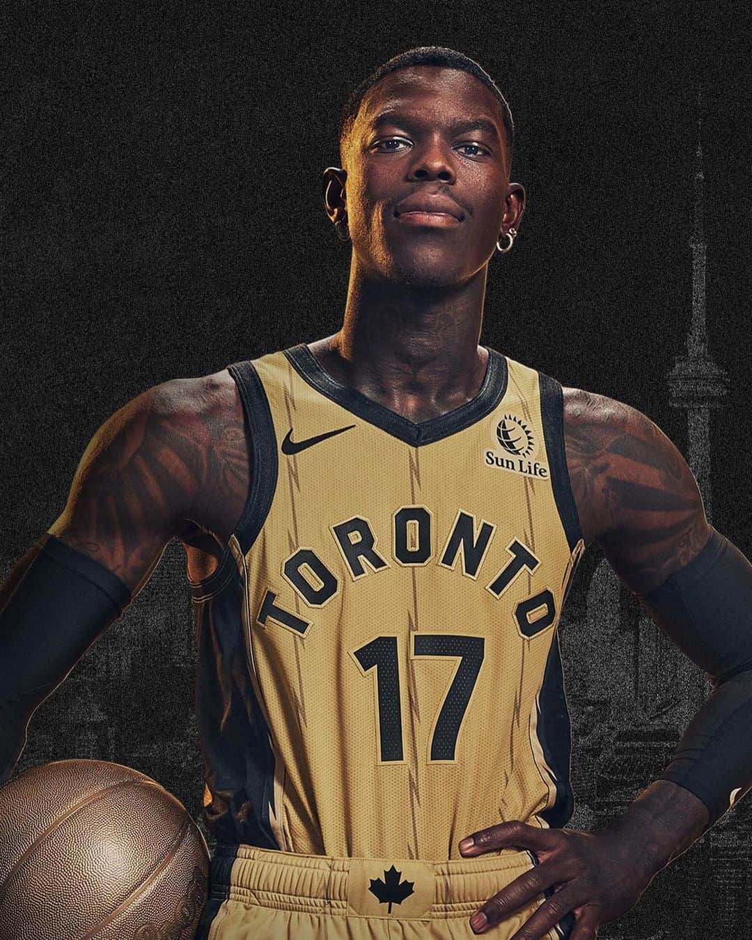 トロント・ラプターズさんのインスタグラム写真 - (トロント・ラプターズInstagram)「That’s GOLD 👌  Shop our 2023-2024 City Edition jerseys now @realsportsapparel」11月3日 0時35分 - raptors