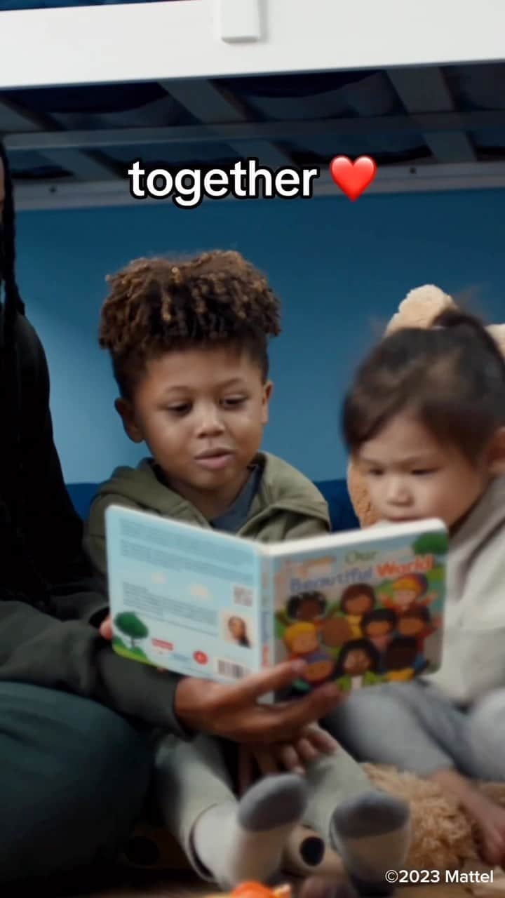 Mattelのインスタグラム：「At Fisher-Price, we believe that introducing the world to a child through play makes conversations about big topics like kindness, belonging and acceptance a little easier. As we approach World Kindness Day, we’re sharing tools & resources to help caregivers start those conversations early.  To show little ones how to spread a little kindness, empathy and more, head to link in bio to get started and stay tuned for more! #spreadalittlekindness」