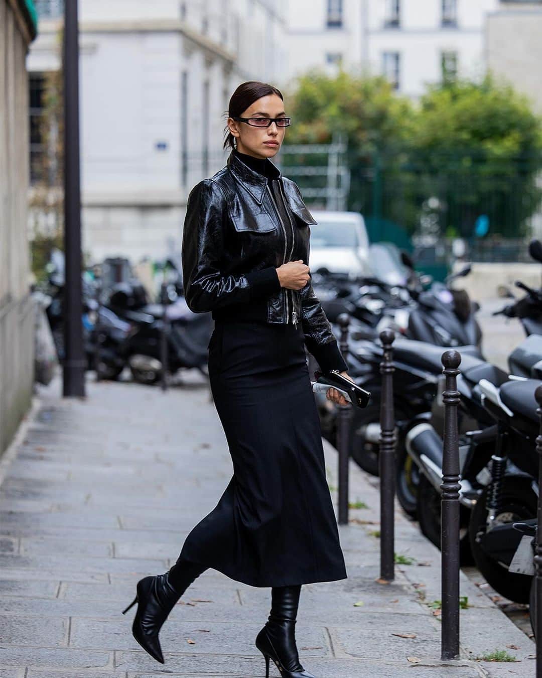 H&Mさんのインスタグラム写真 - (H&MInstagram)「The Studio A/W 2023 as worn by @irinashayk. #HM」11月3日 1時11分 - hm