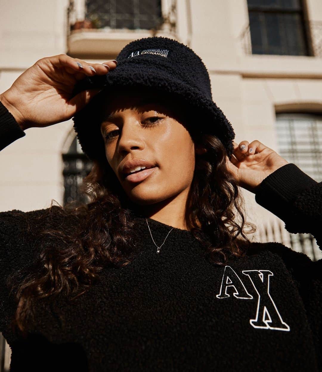 のインスタグラム：「21-year-old, R&B inspired musician @ilselena for @hungermagazine wearing #AXFW23 Campus collection ⁣  ⁣ Photographer @thejordanrossi100⁣ Fashion & Beauty Director @marcoantoniolondon⁣ Hair Stylist @alexsarghe⁣ Producer @kayrilez ⁣ Photographic Team @matthew.tortolano ⁣ DOP @tobygoodgerdop ⁣ 1st AC Jay William」