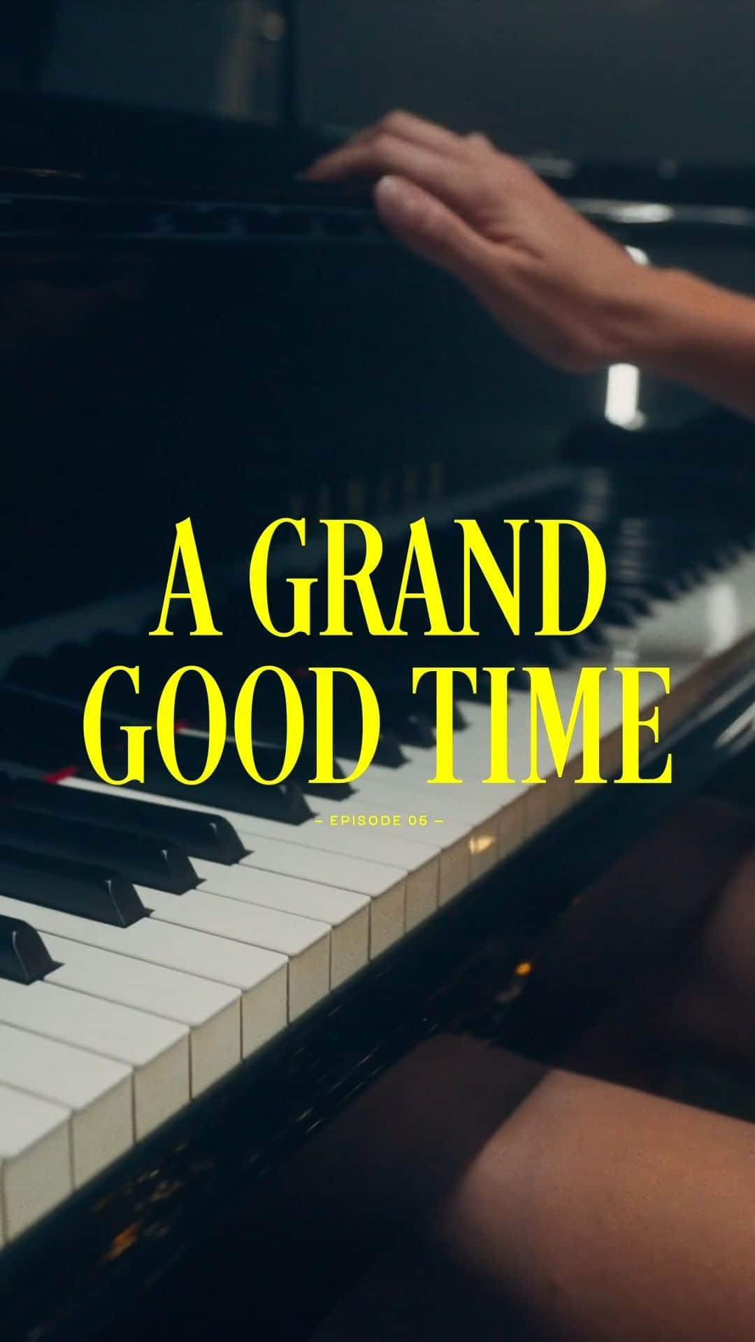 Ted Bakerのインスタグラム：「Enter the next chapter of our occasionwear story, let's have A Grand Good Time.  #TedBaker #AGrandGoodTime」