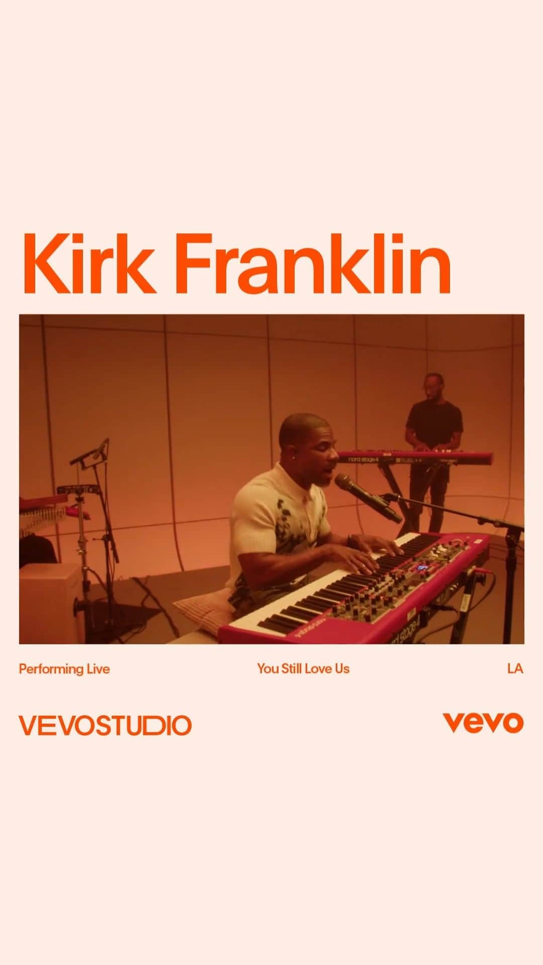 Vevoのインスタグラム：「Last month, gospel singer @KirkFranklin released his 'Father's Day' documentary and album of the same name. Watch his live performance of "You Still Love Us" off the project now.  ⠀⠀⠀⠀⠀⠀⠀⠀⠀ ▶️ [Link in bio]」