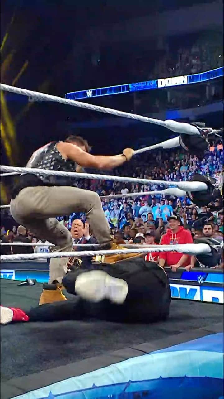 WWEのインスタグラム：「The Megastar dropping some MegaSTOMPS! 💥」